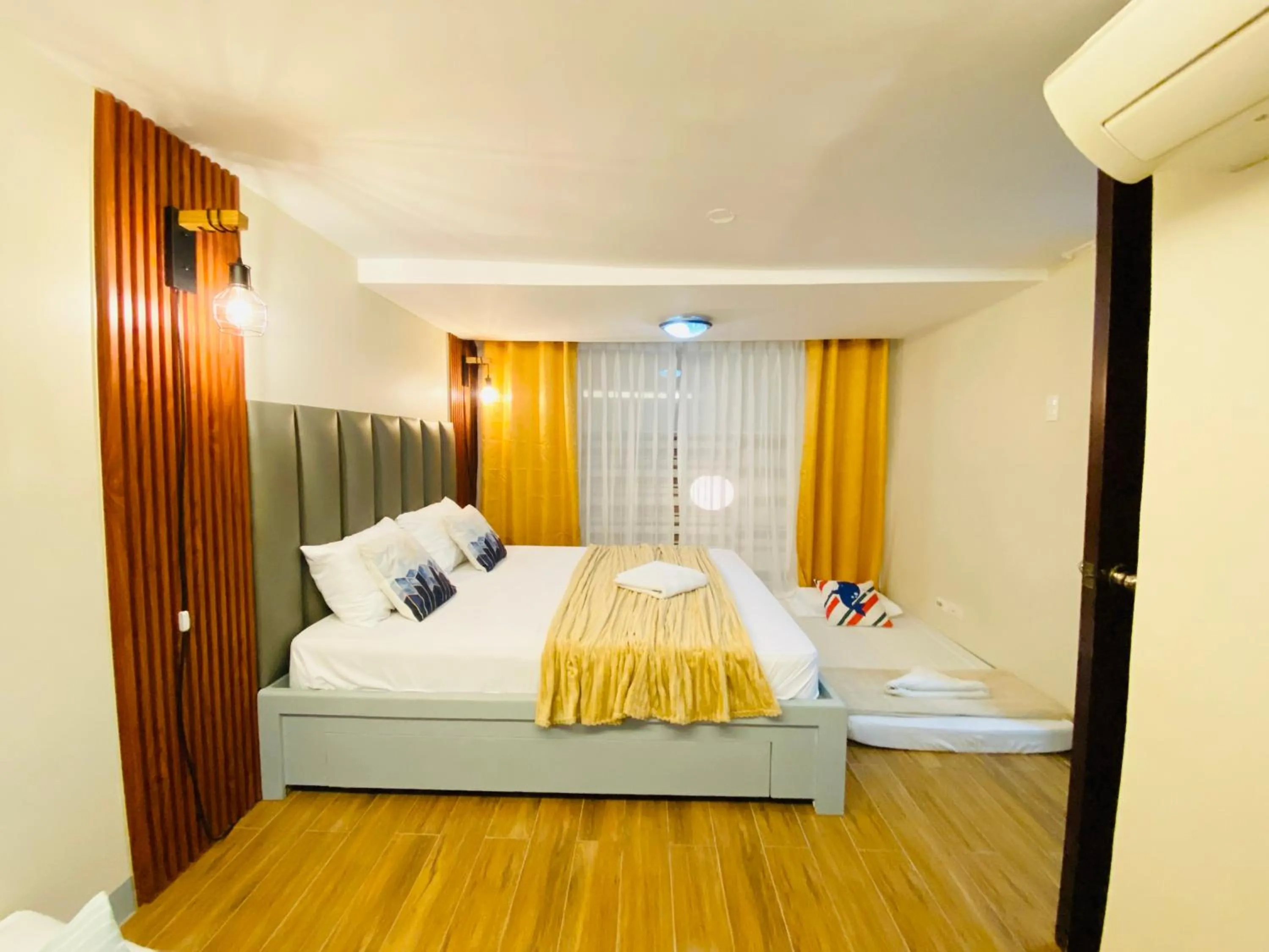 Cebu City Huge Lofts by P&J