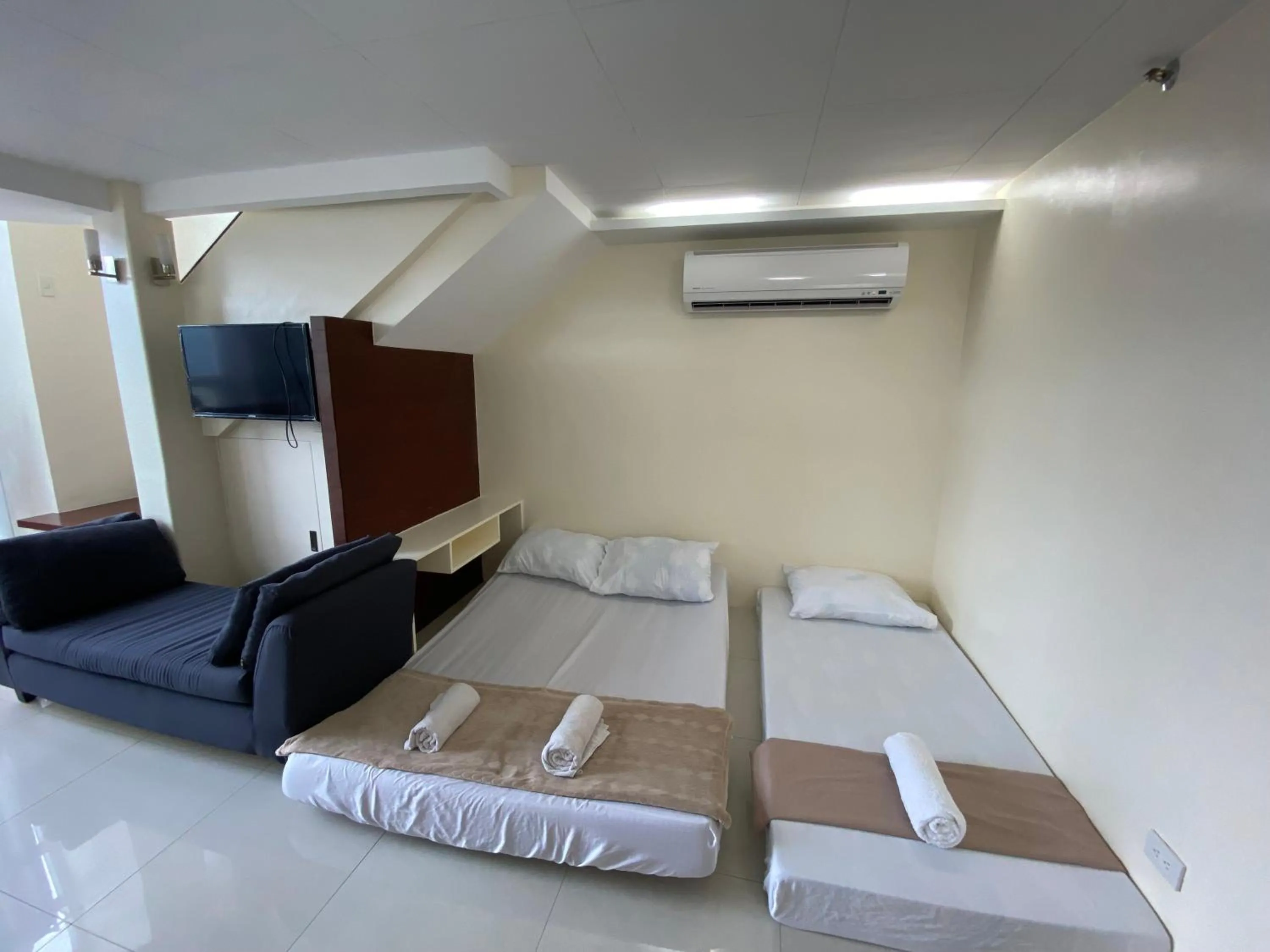 Cebu City Huge Lofts by P&J