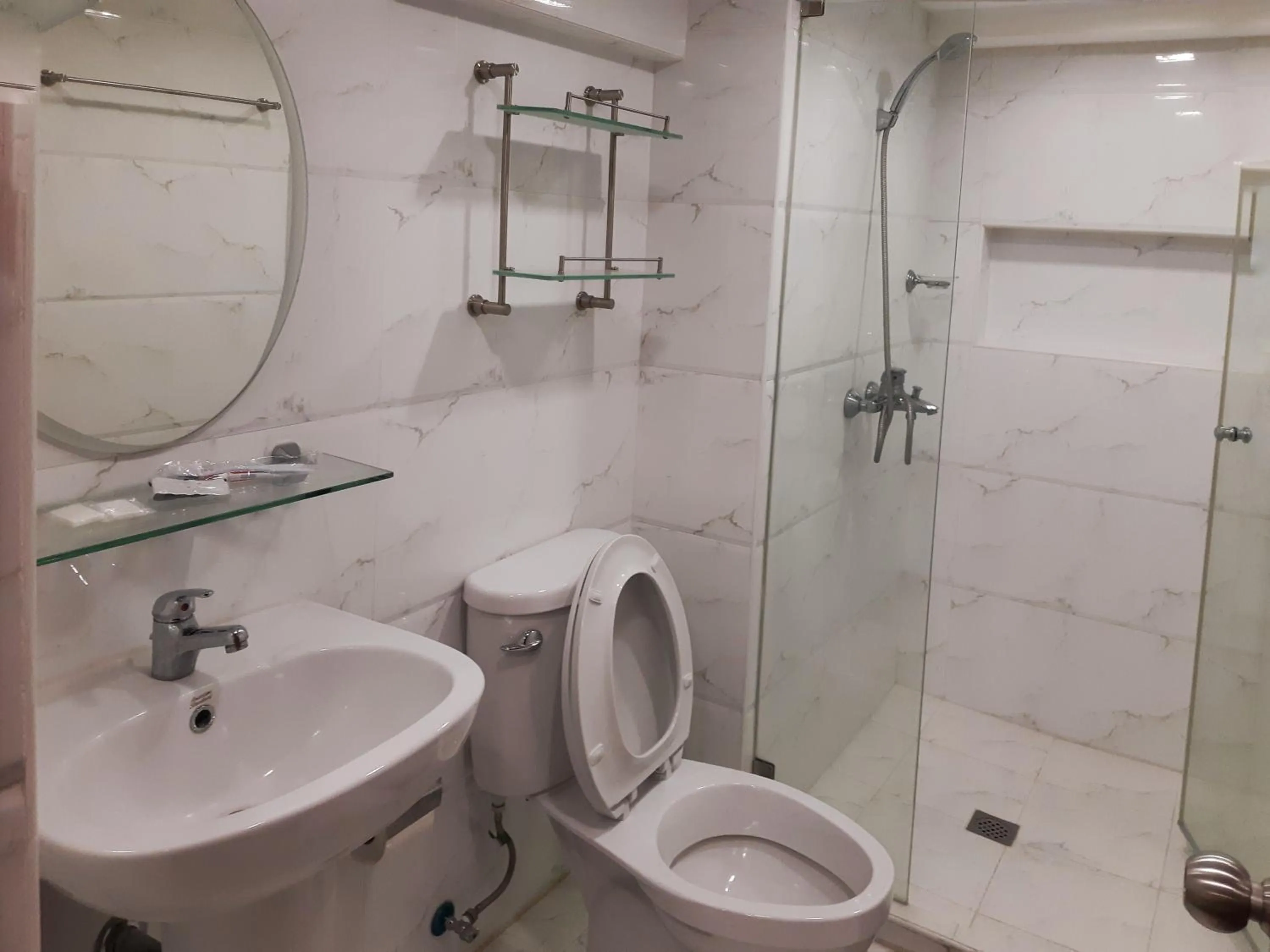 Cebu City Huge Lofts by P&J