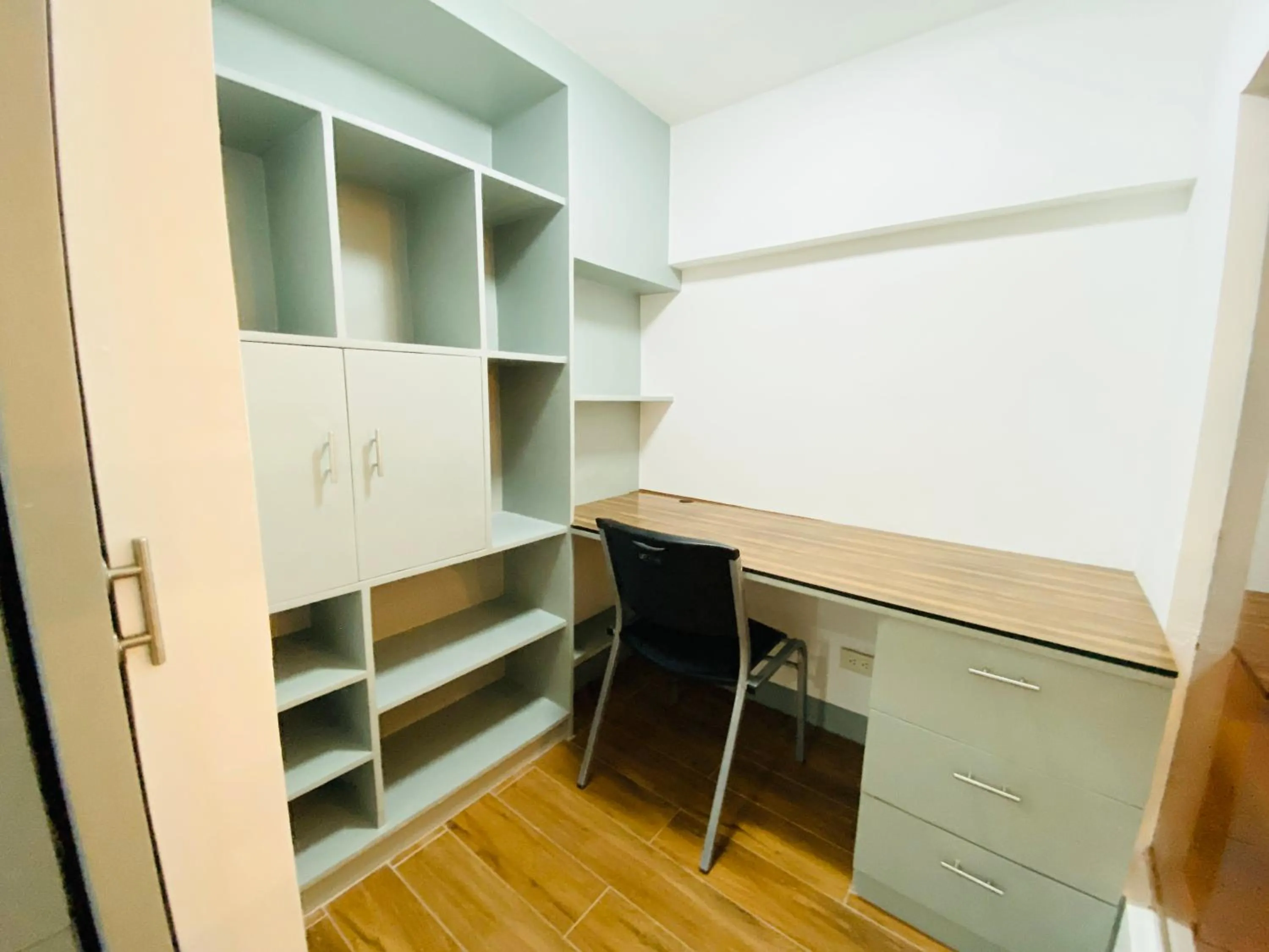 Cebu City Huge Lofts by P&J