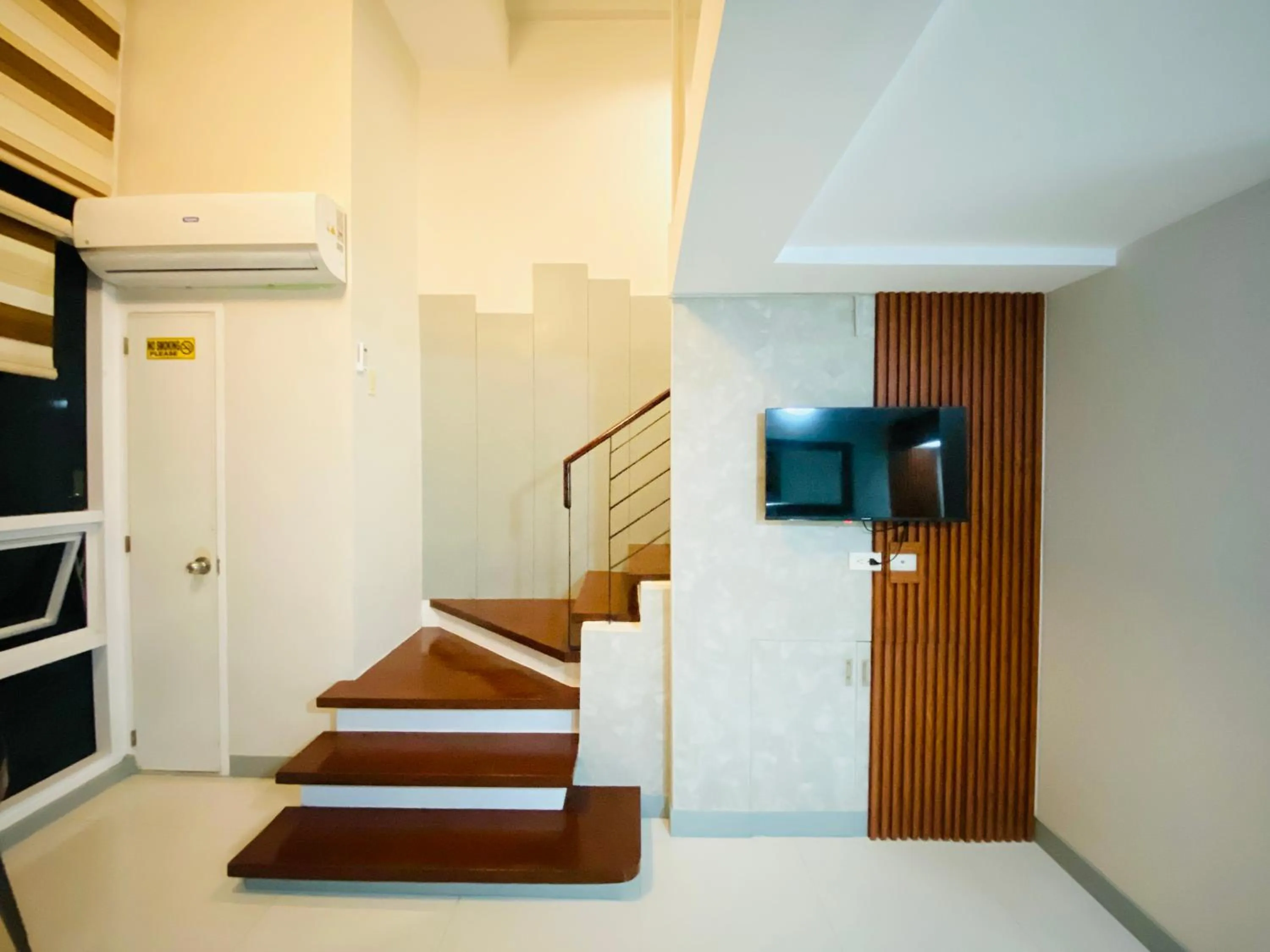 Cebu City Huge Lofts by P&J