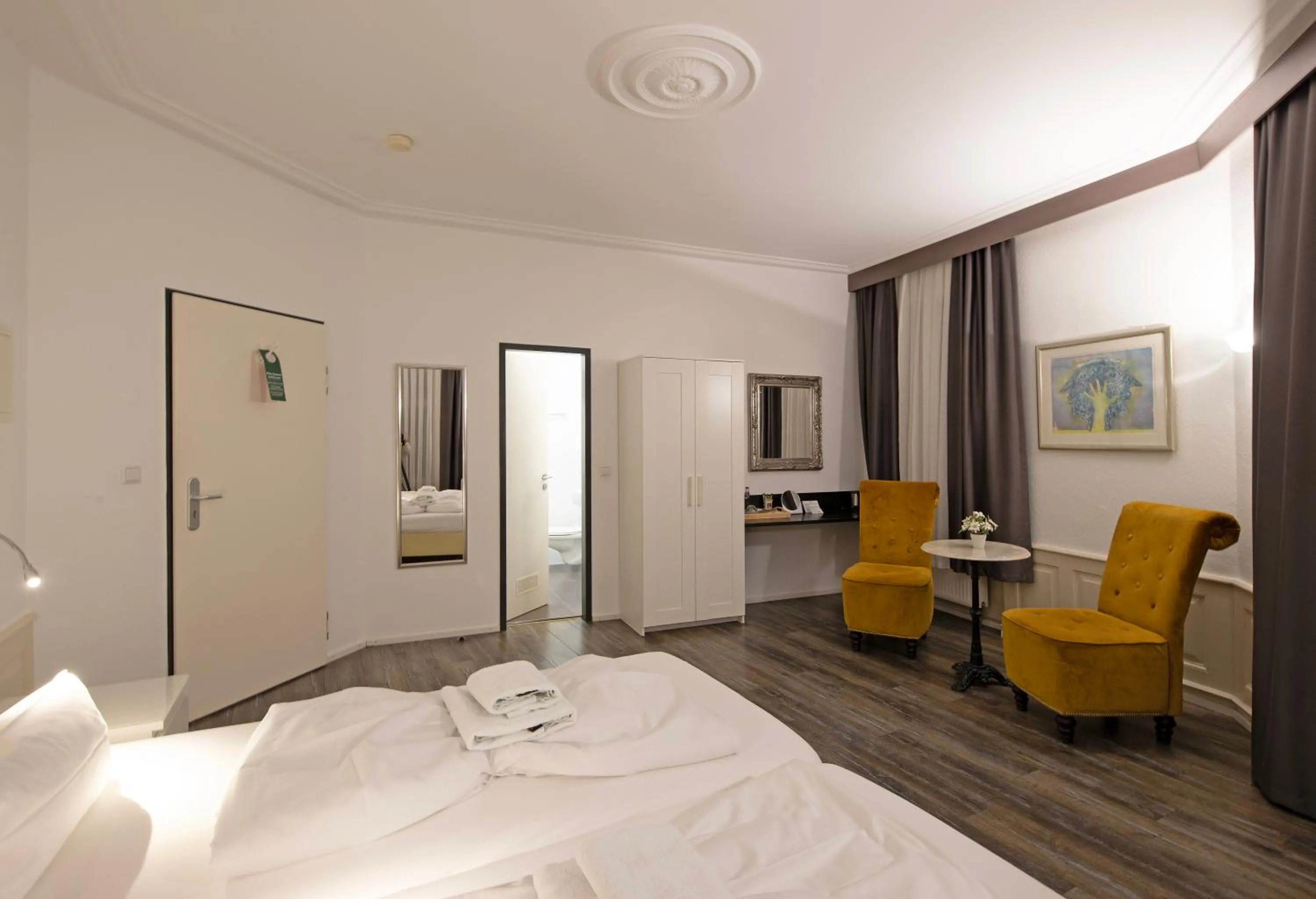 Bed in Hotel Scheffelhof