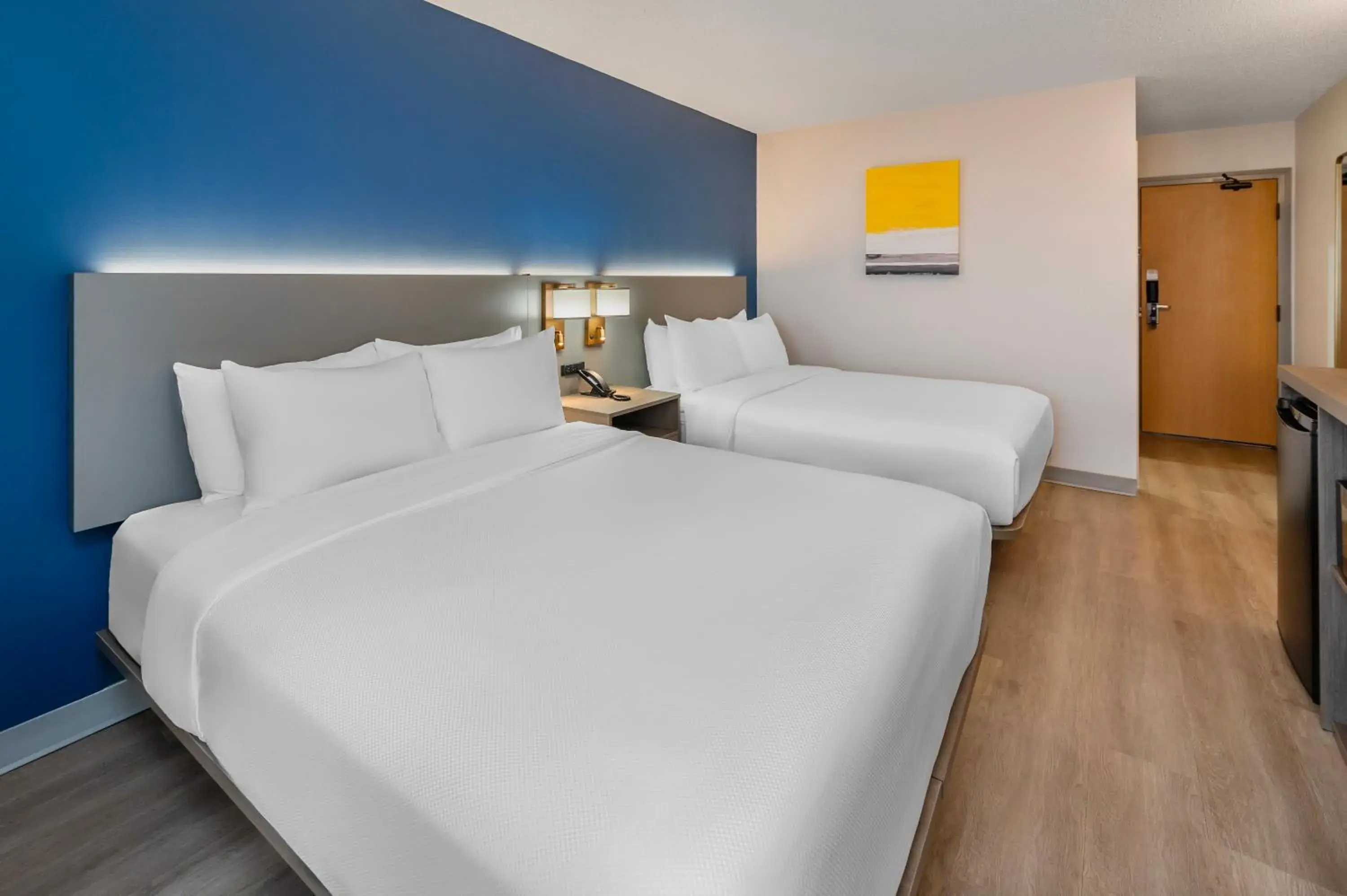 Bed in Comfort Inn Bed in Comfort Inn