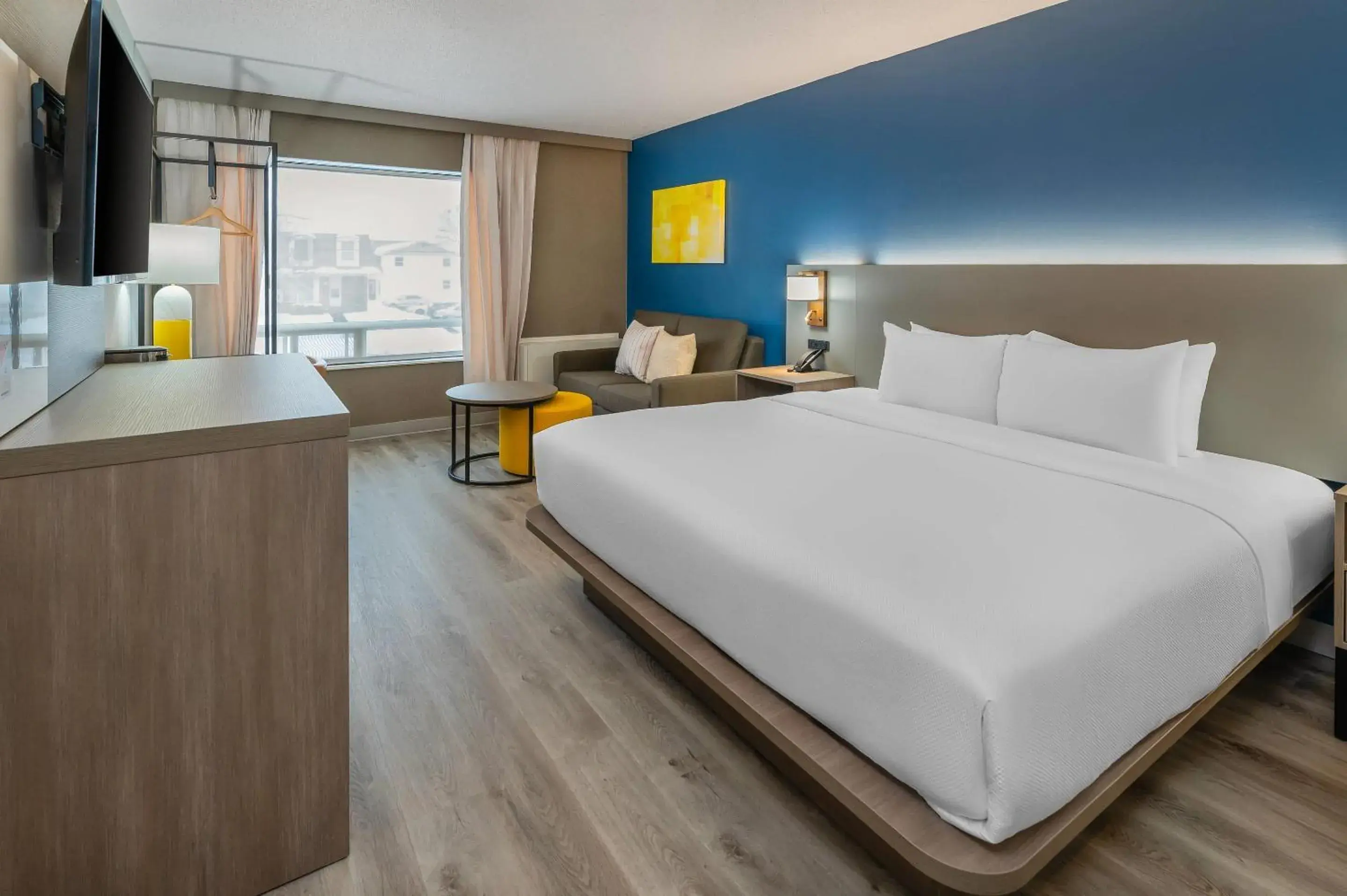 Bedroom, Bed in Comfort Inn Bedroom, Bed in Comfort Inn