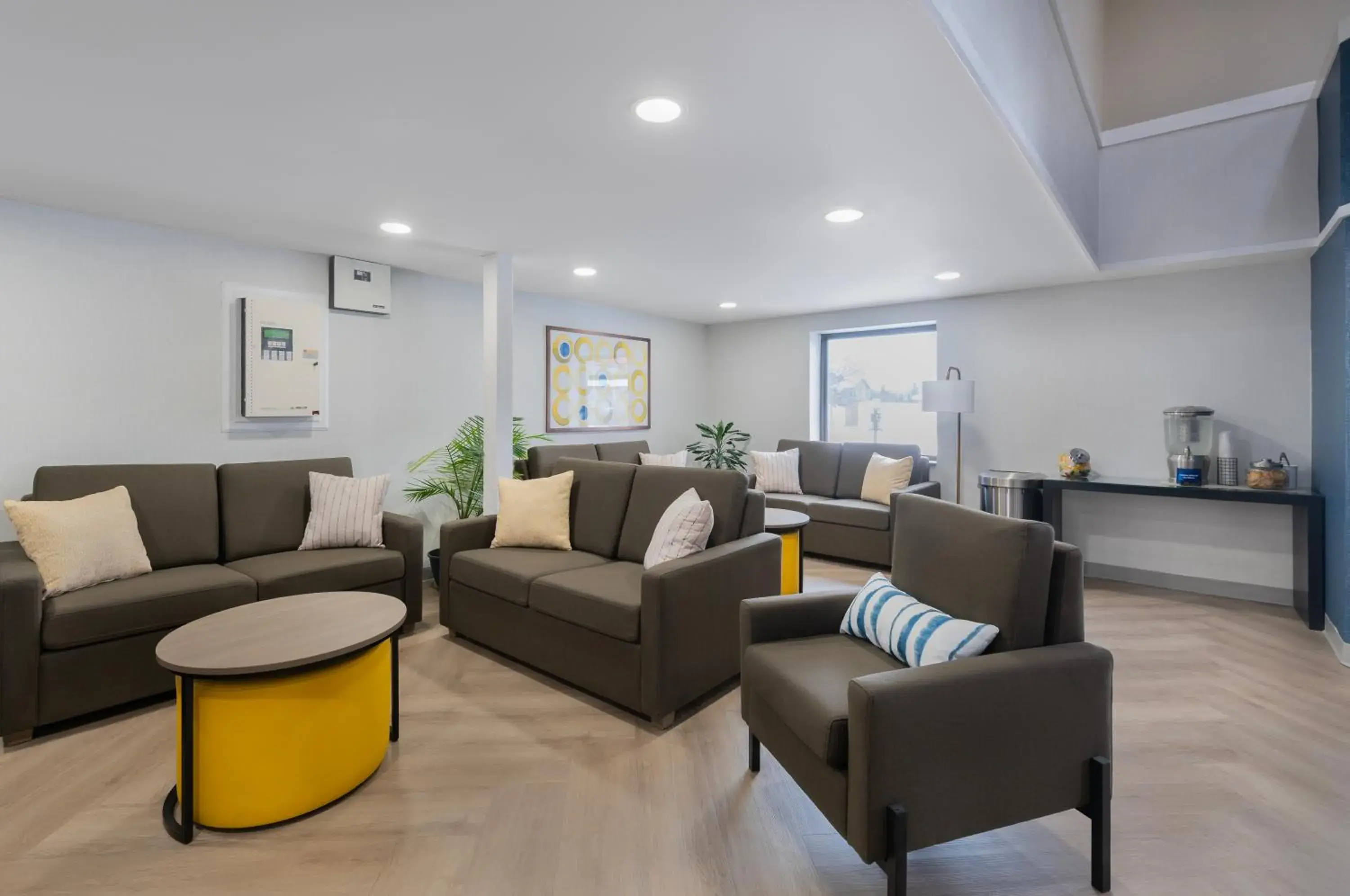 Lobby or reception in Comfort Inn Lobby or reception in Comfort Inn