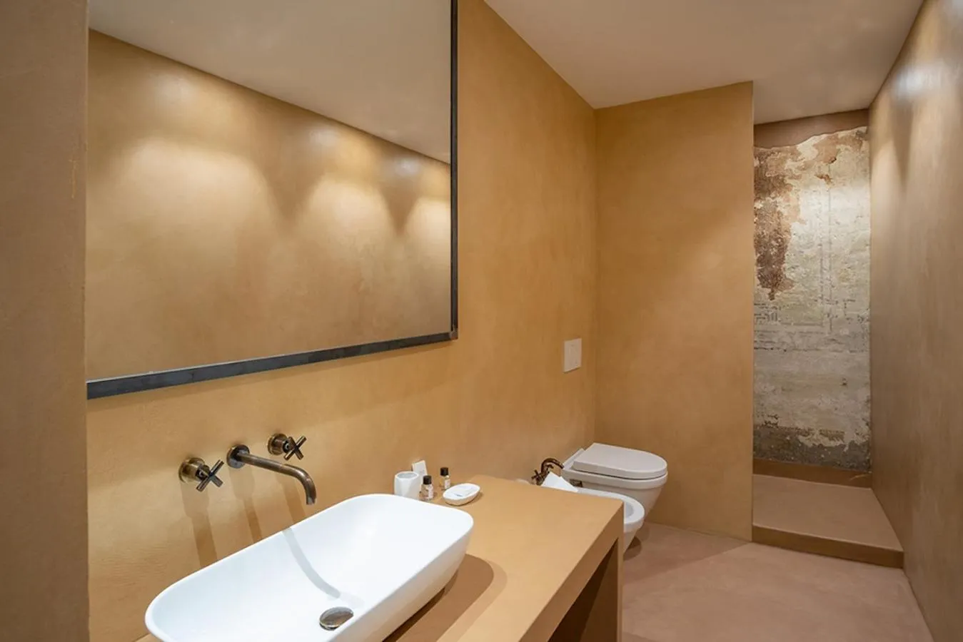 Shower in Casatorre dei Leoni Dimora Storica