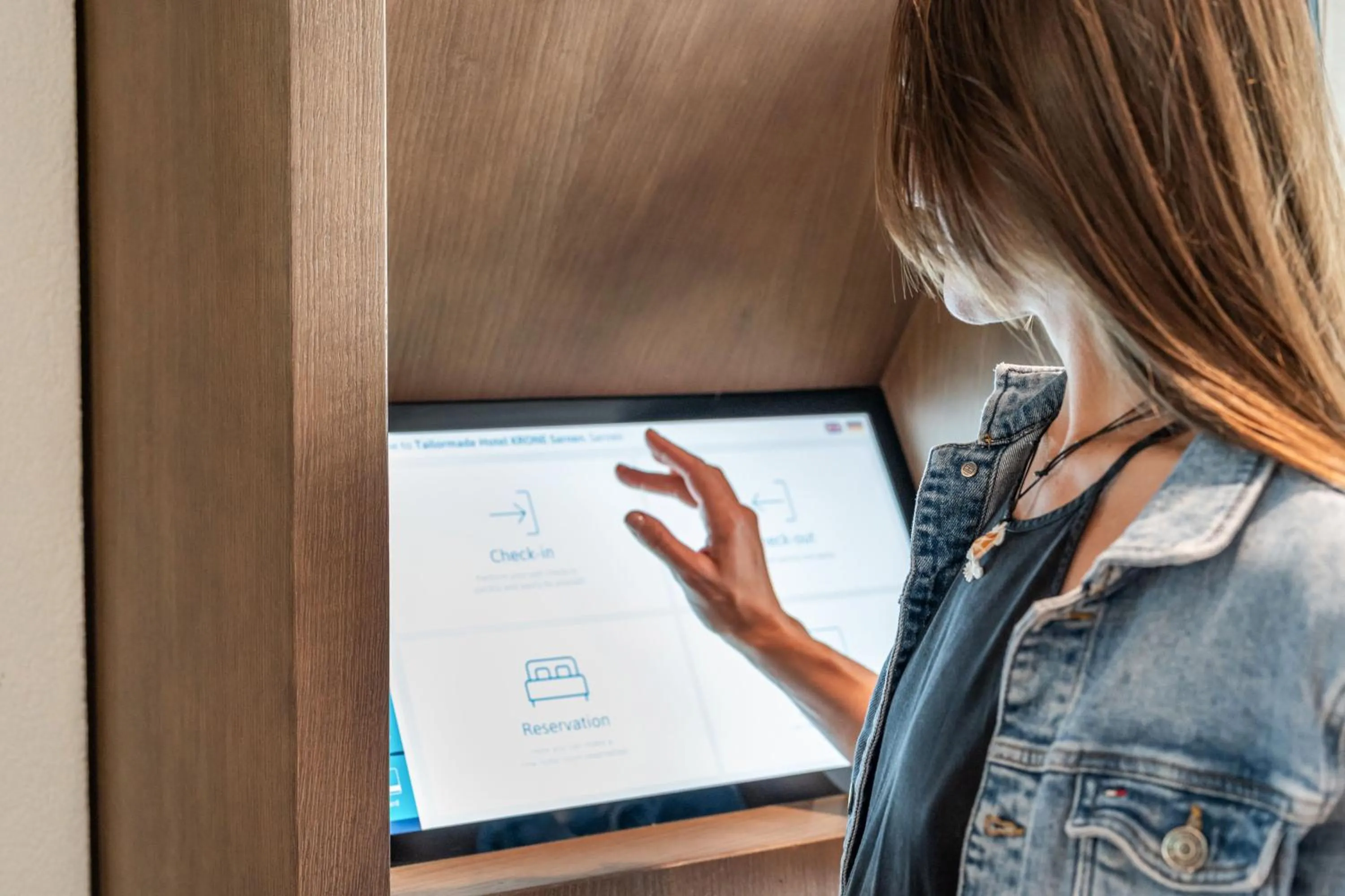 Lobby or reception in Tailormade Hotel KRONE Sarnen