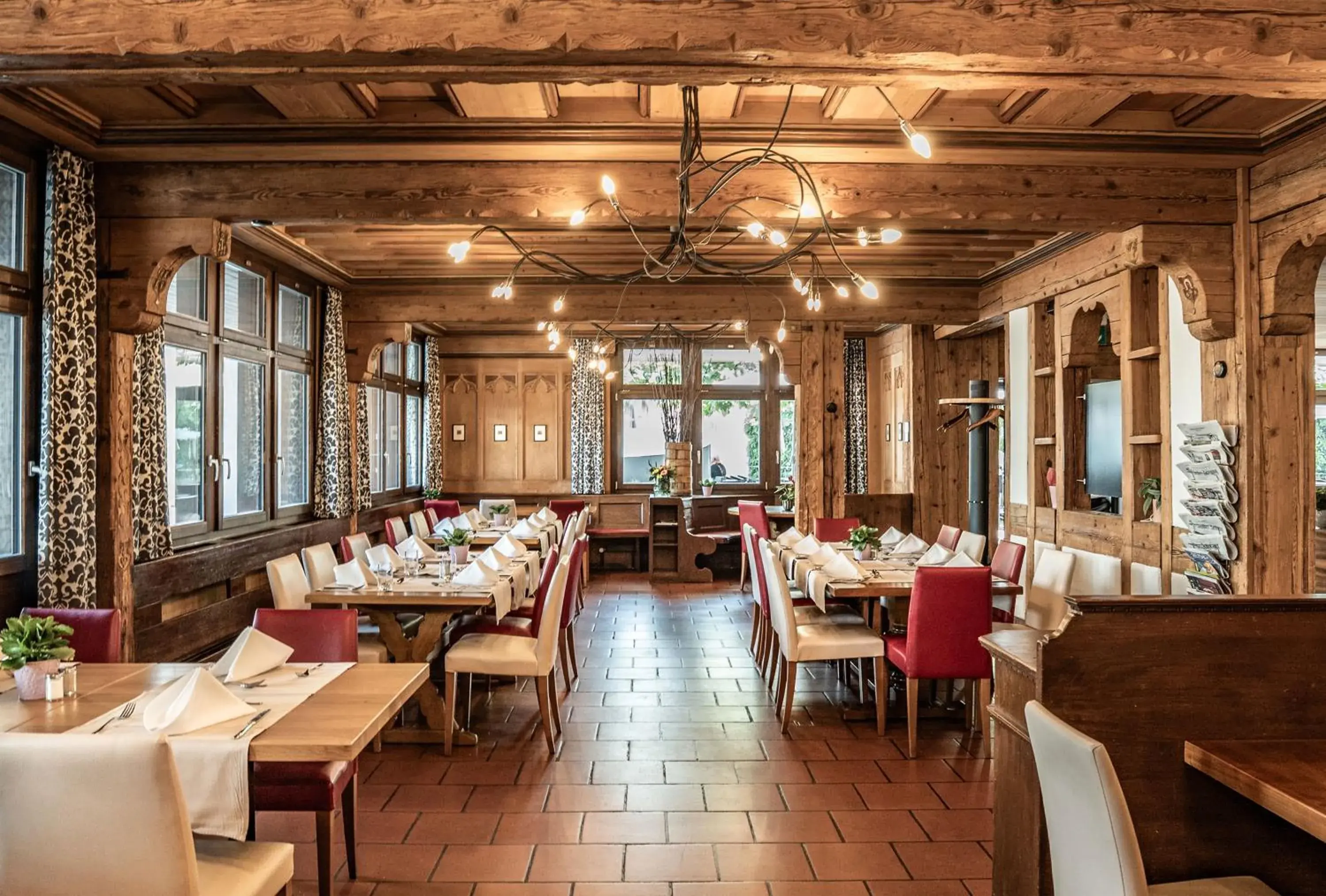 Restaurant/places to eat in Tailormade Hotel KRONE Sarnen Restaurant/places to eat in Tailormade Hotel KRONE Sarnen