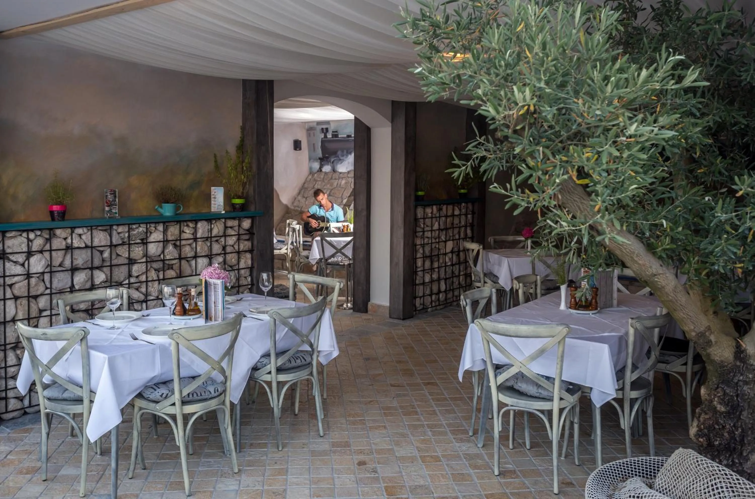 Property building in Hotel Perla