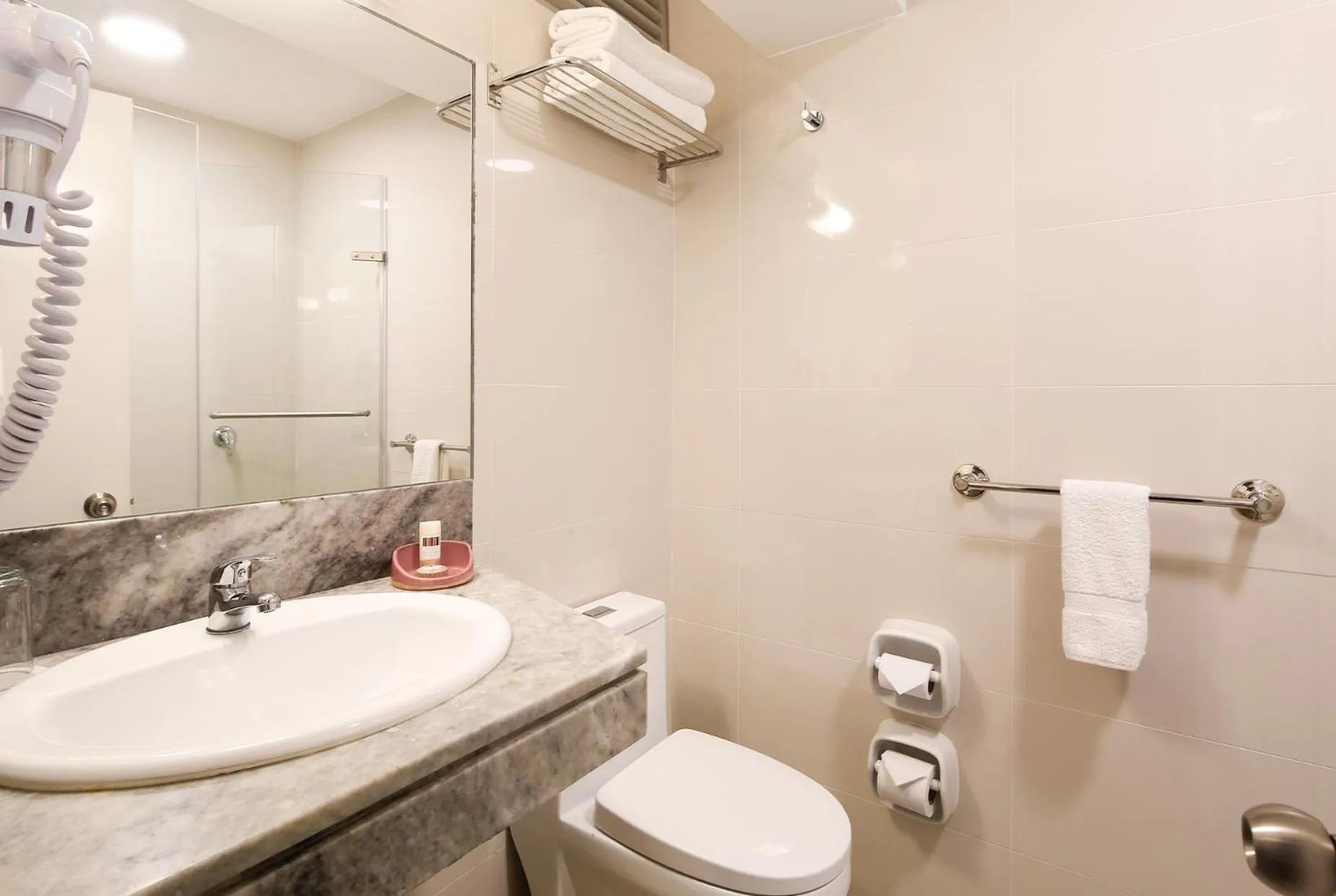 Toilet in Casa Andina Standard Miraflores San Antonio