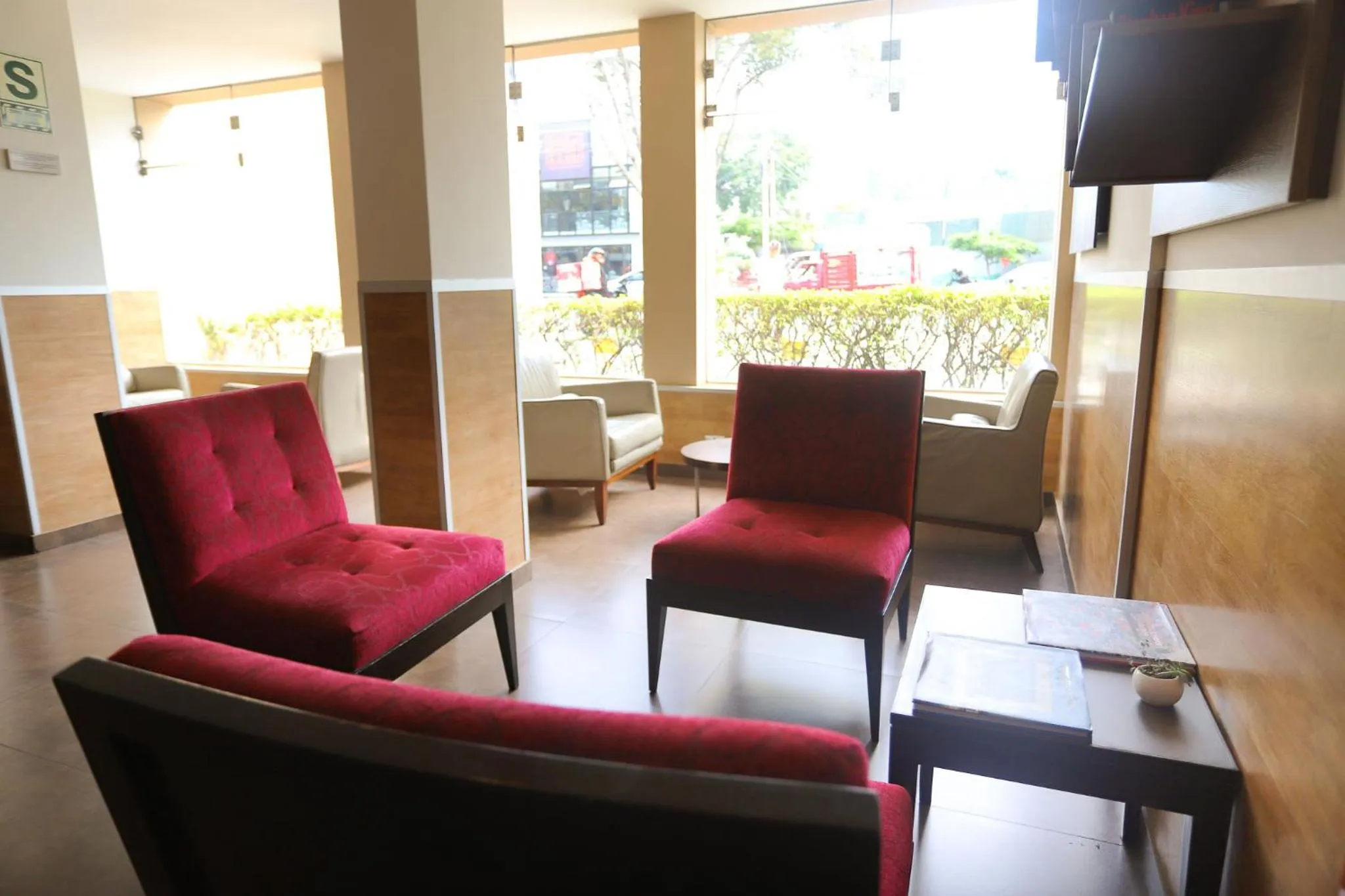 Lobby or reception in Casa Andina Standard Miraflores San Antonio