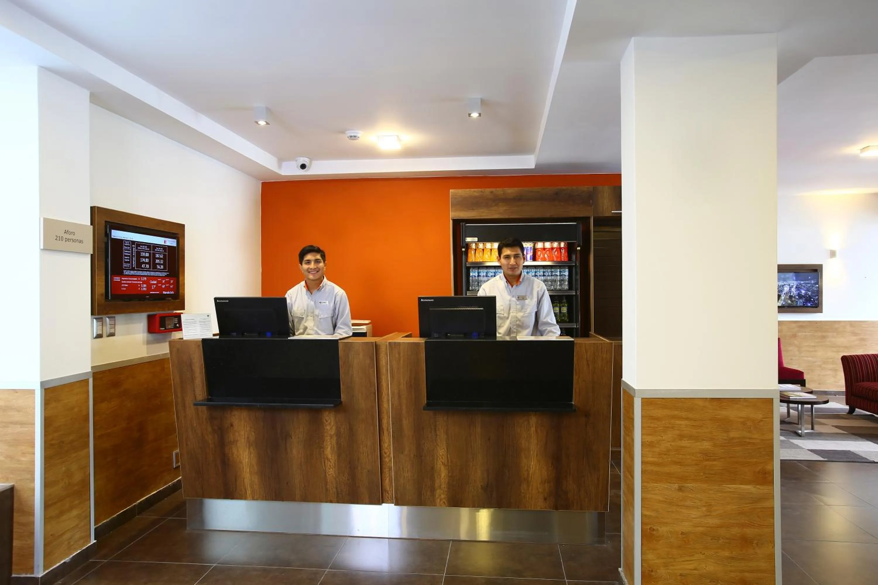 Lobby or reception in Casa Andina Standard Miraflores San Antonio