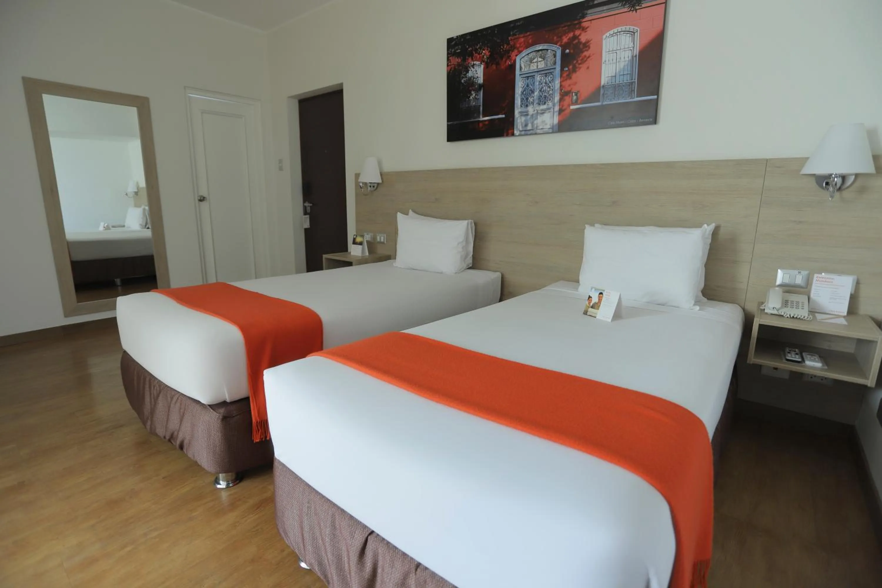 Shower, Bed in Casa Andina Standard Miraflores San Antonio