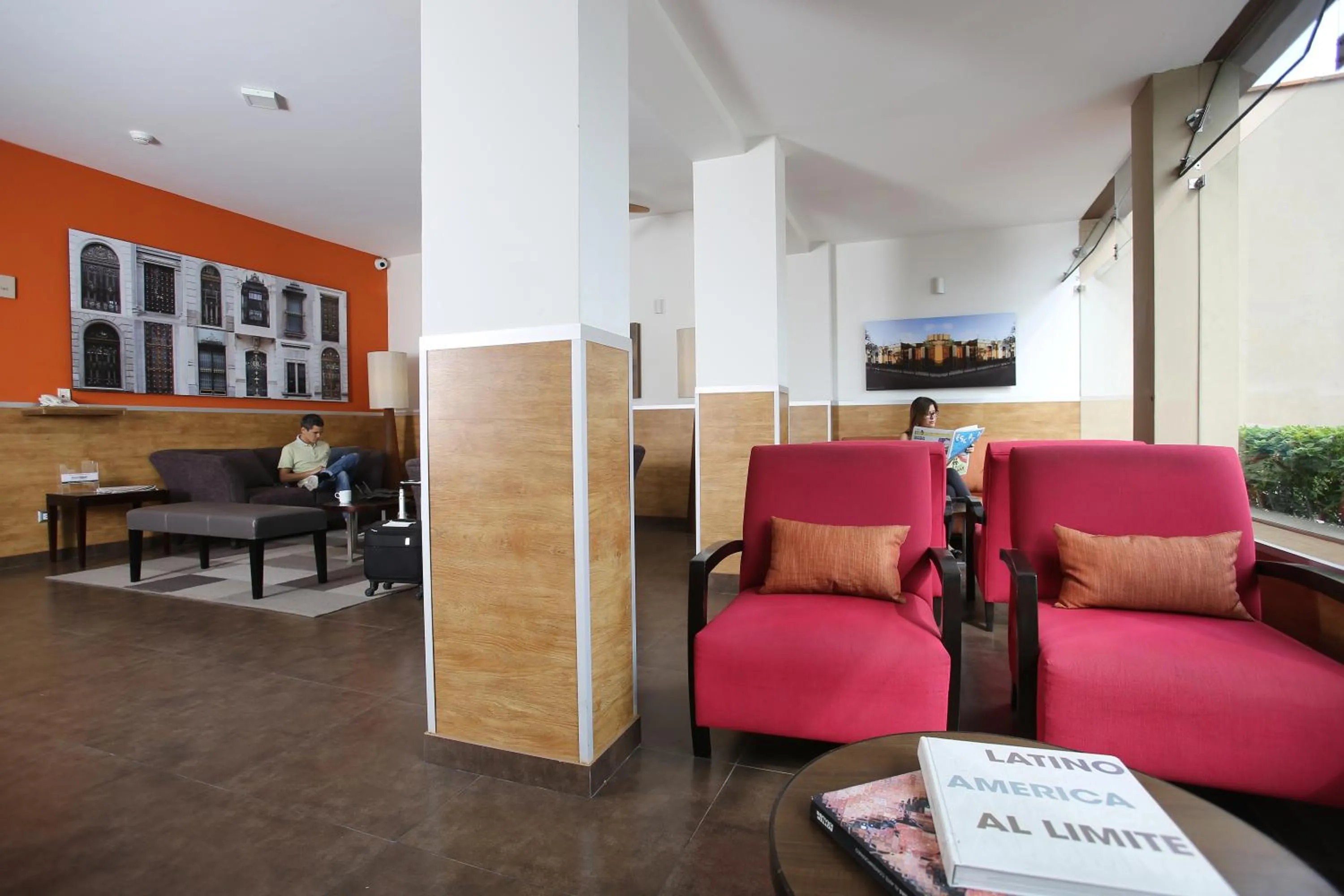 Lobby or reception in Casa Andina Standard Miraflores San Antonio