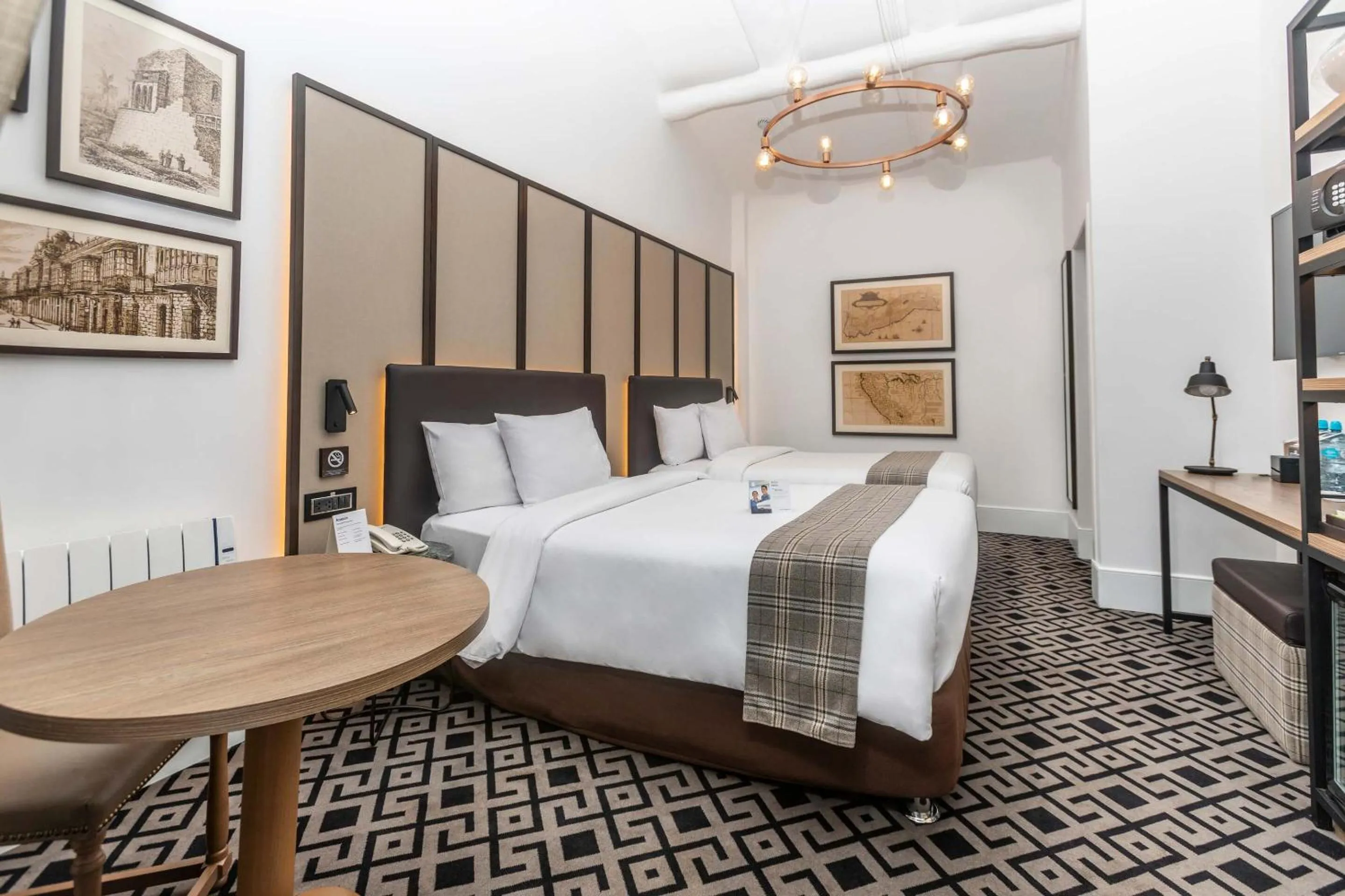 Photo of the whole room, Bed in Casa Andina Premium Cusco