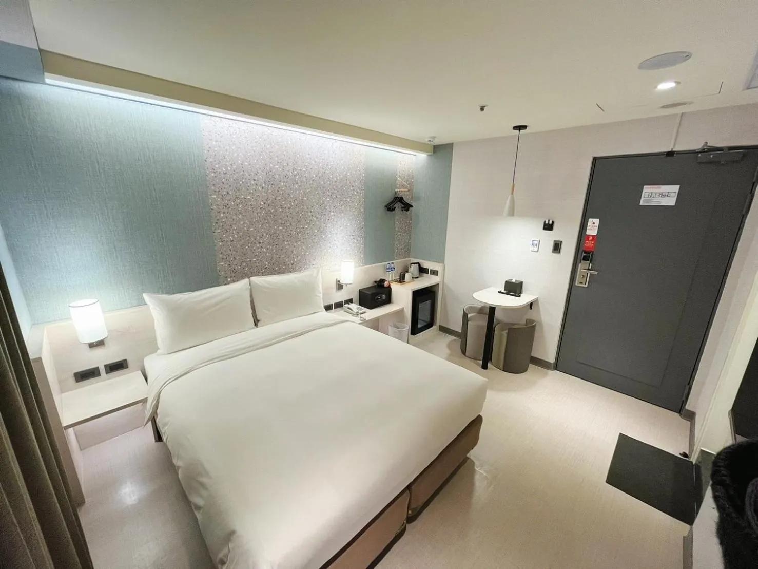 Photo of the whole room, Bed in 新仕飯店-New City Hotel