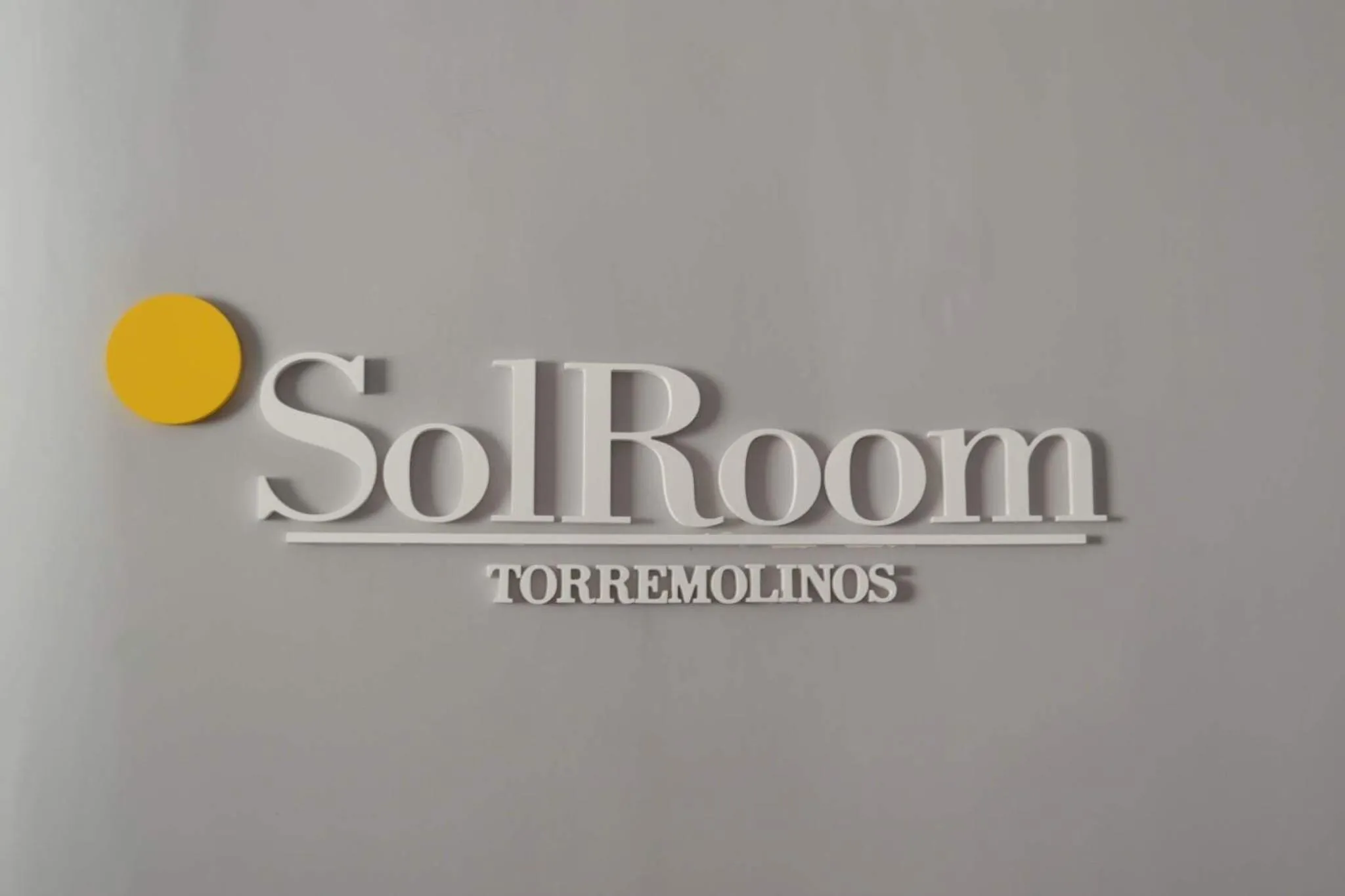 SolRoom (plz. La Nogalera)