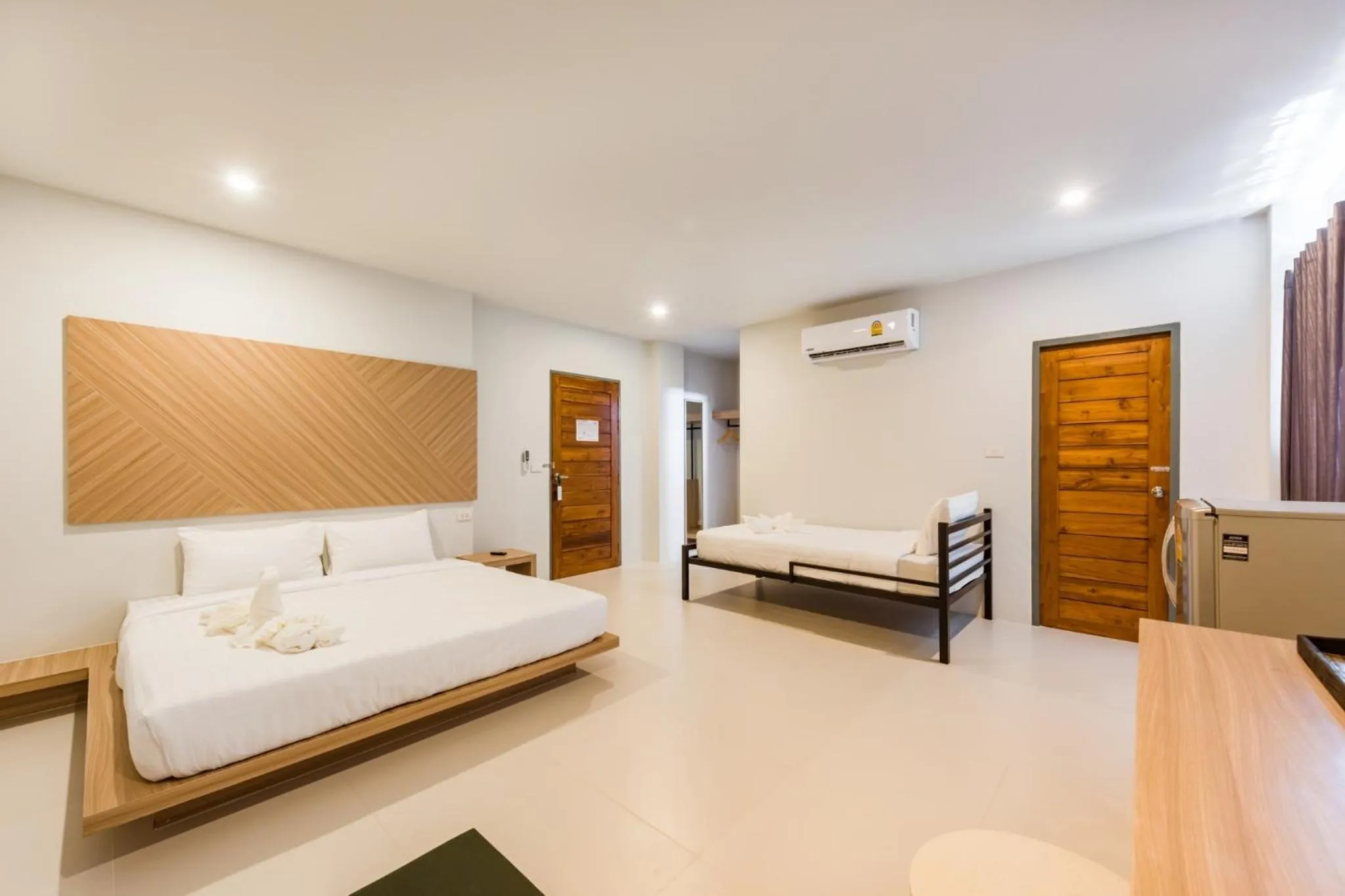 Bed in Phuket Marine Poshtel - SHA Plus