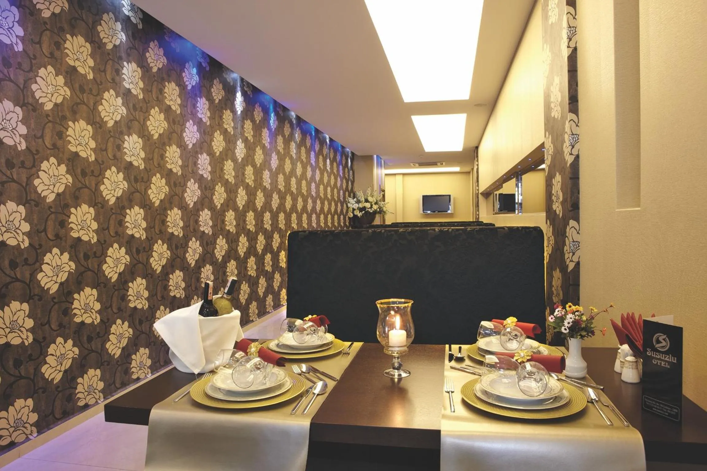 Restaurant/places to eat in Susuzlu Hotel