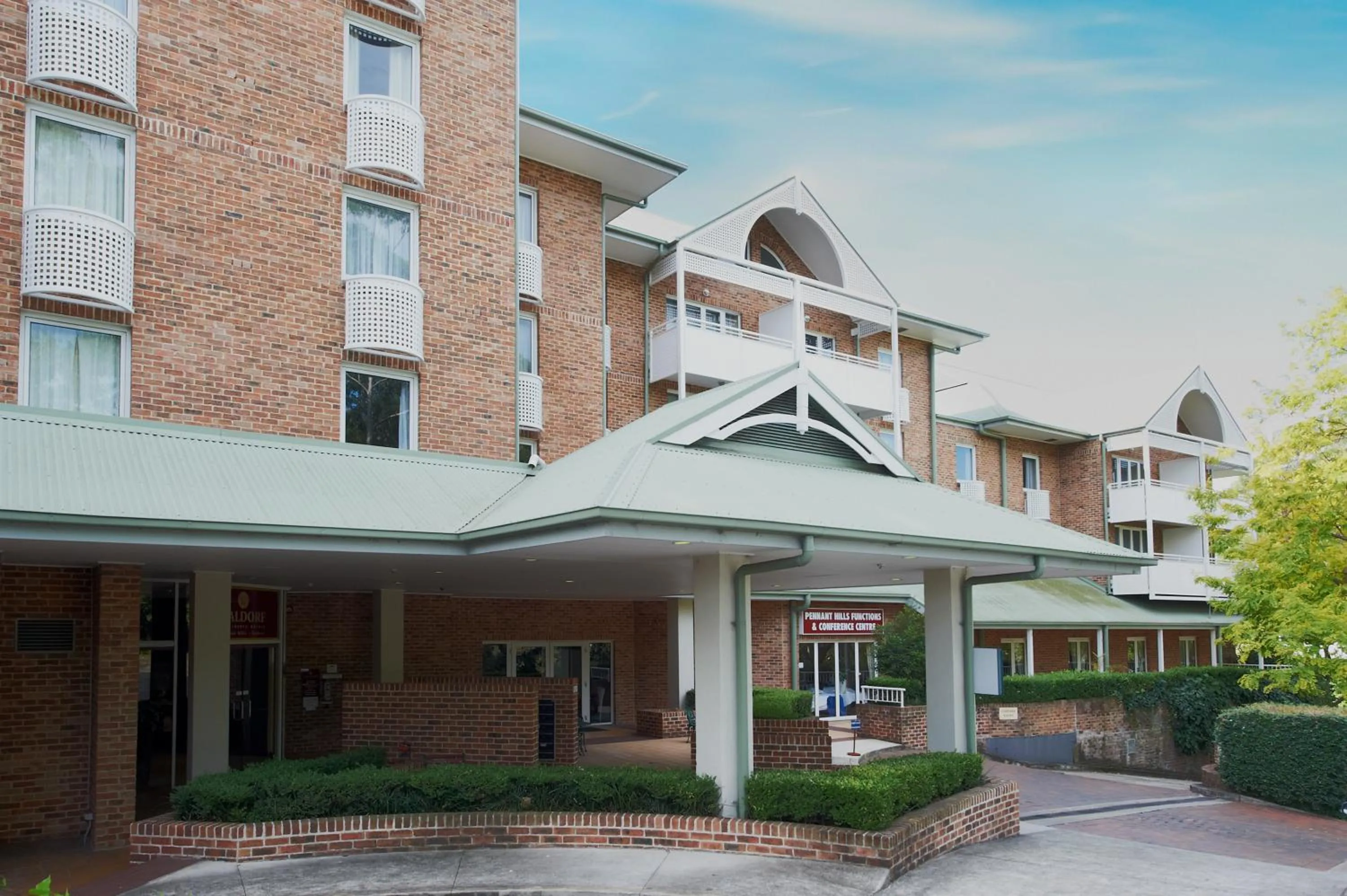 Facade/entrance in Nesuto Pennant Hills