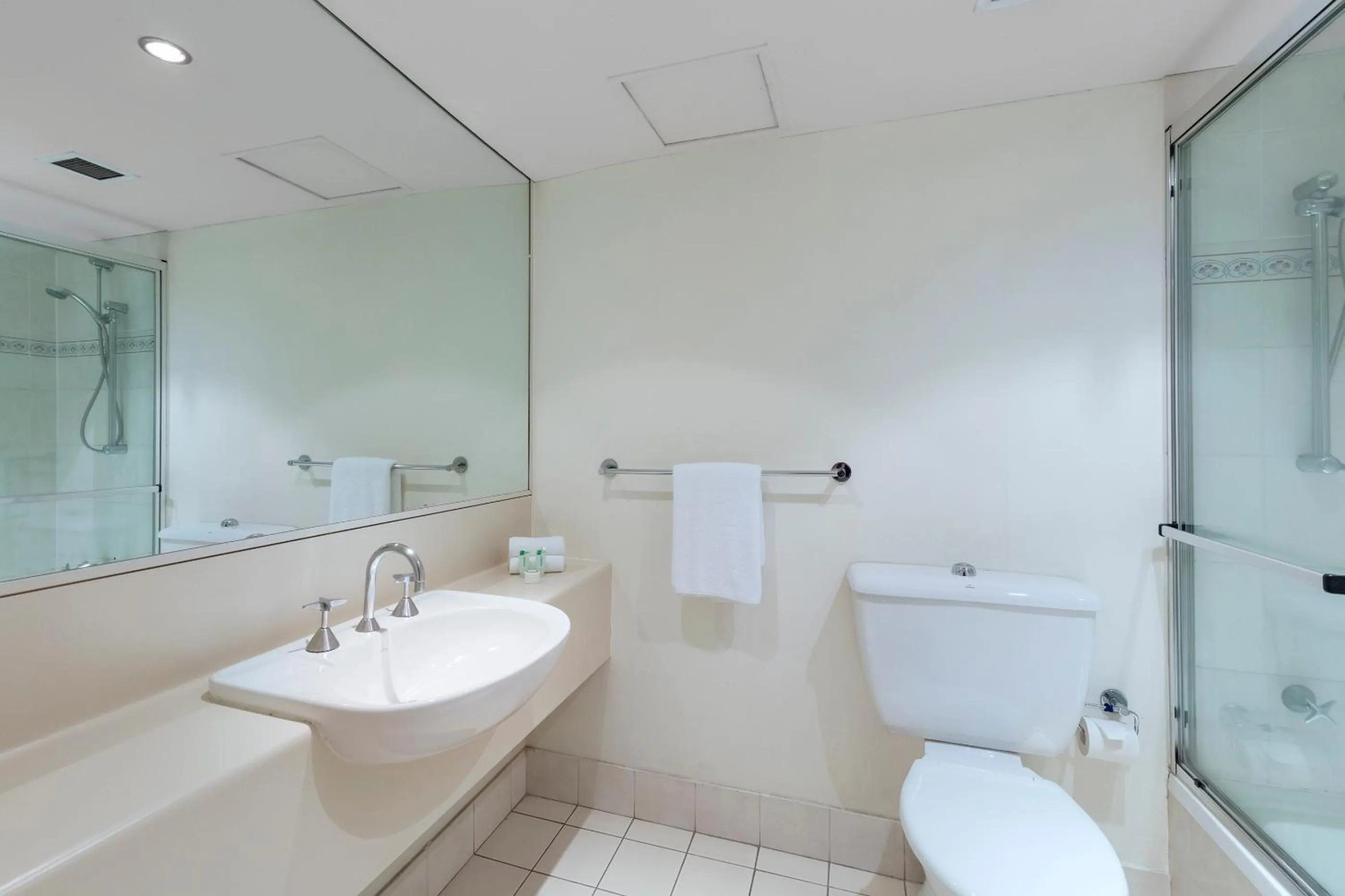 Bathroom in Nesuto Pennant Hills