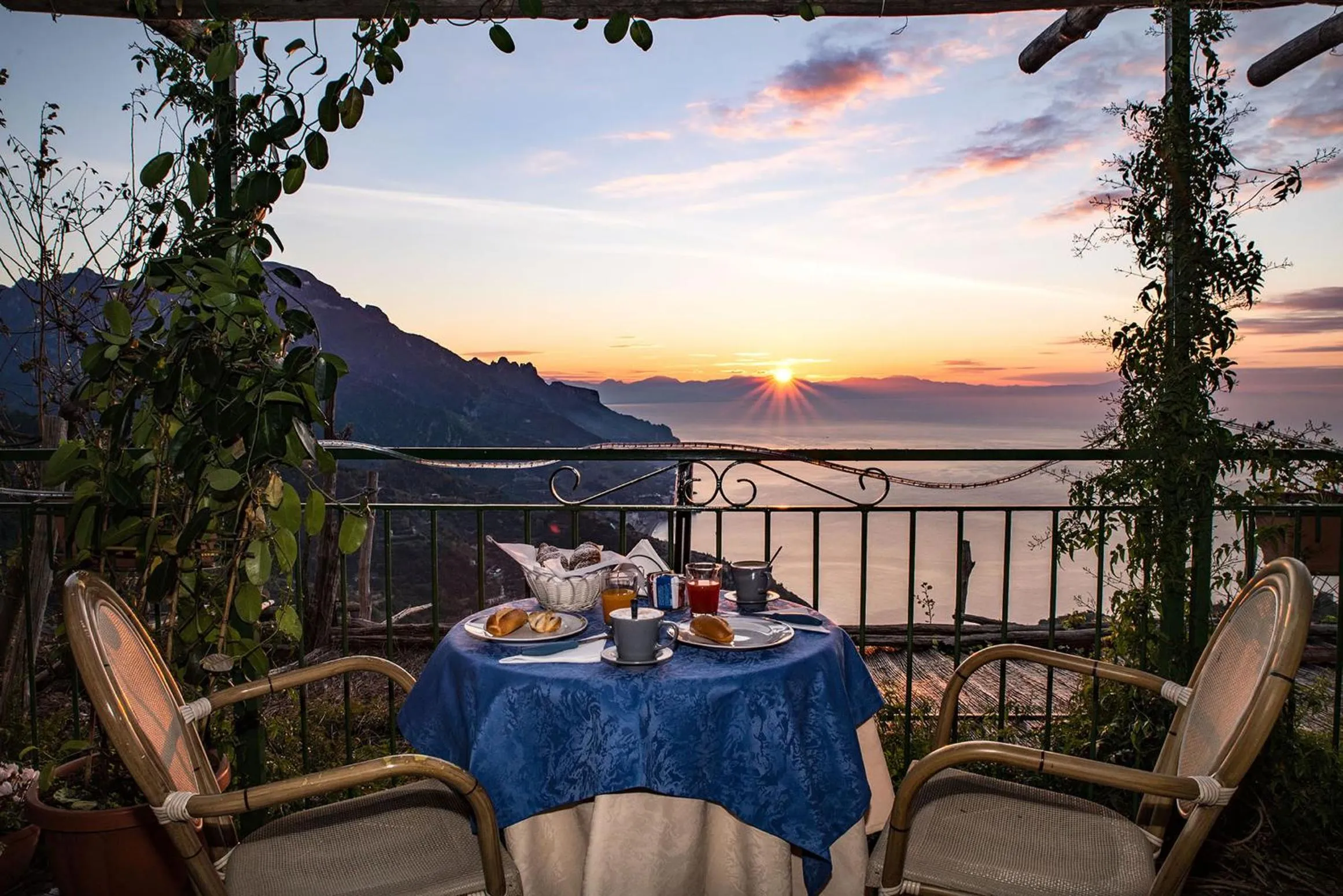 Garden in B&B Ravello Rooms