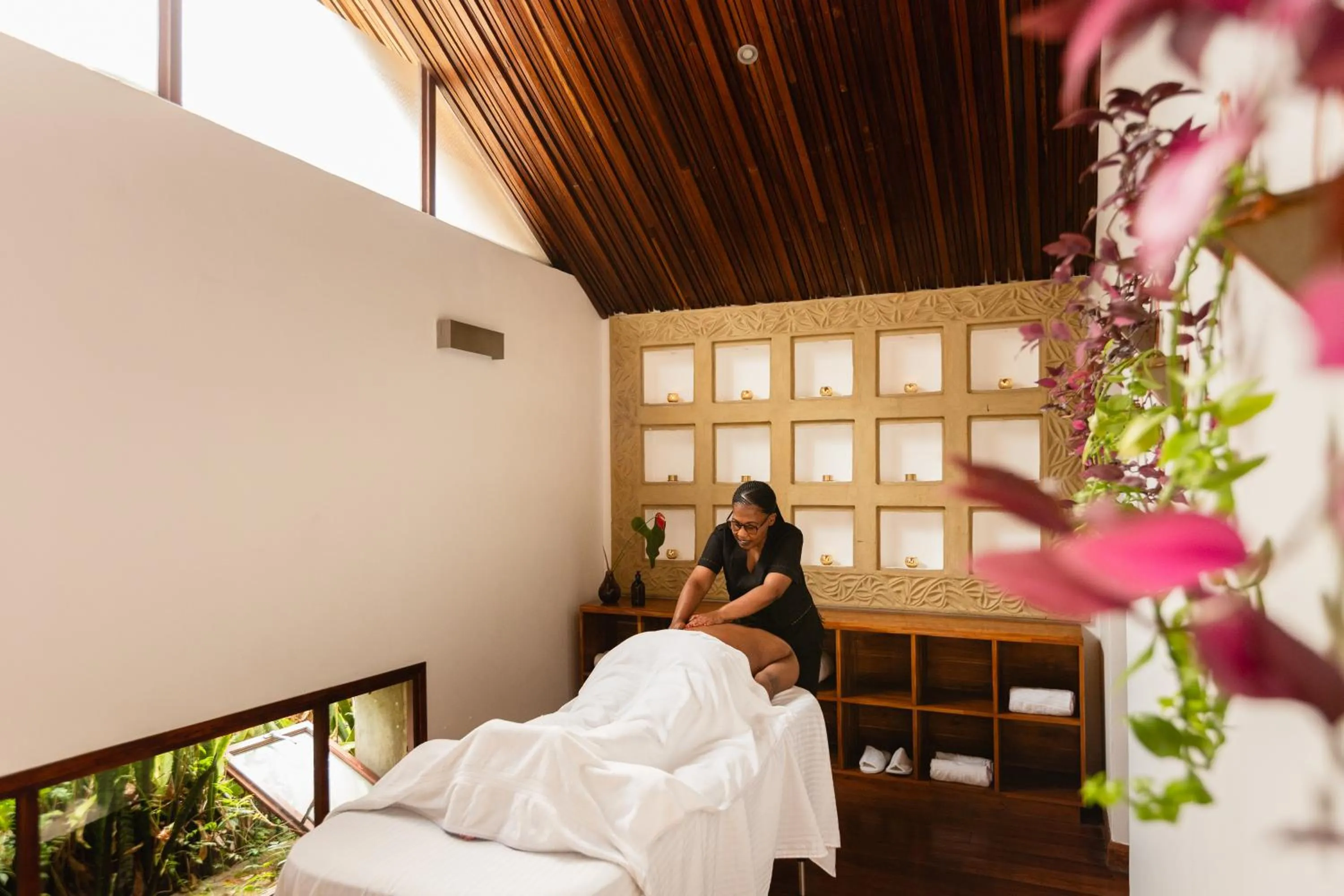 Massage in Hemingways Retreat Kigali