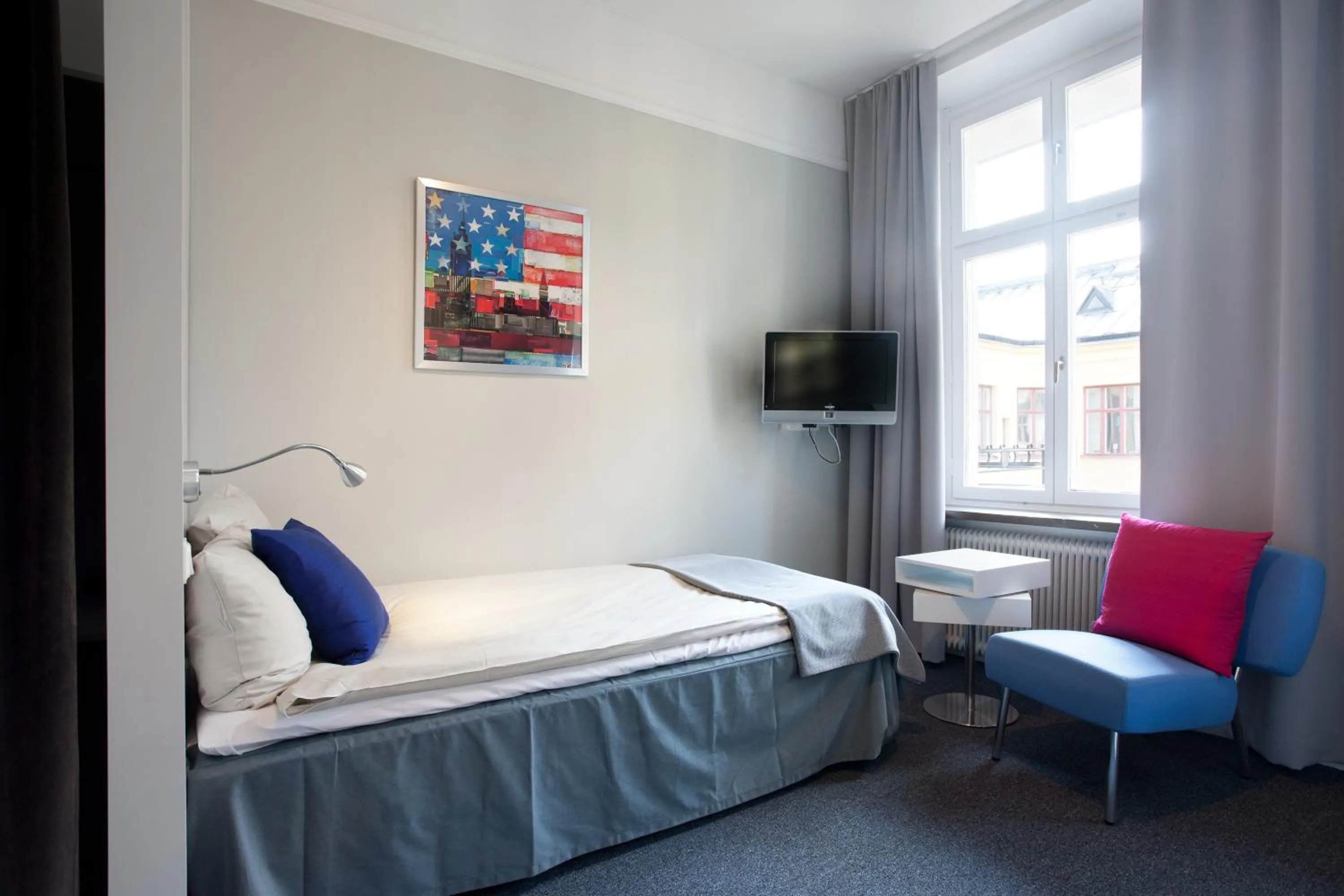 Photo of the whole room, Bed in Hotel Örebro