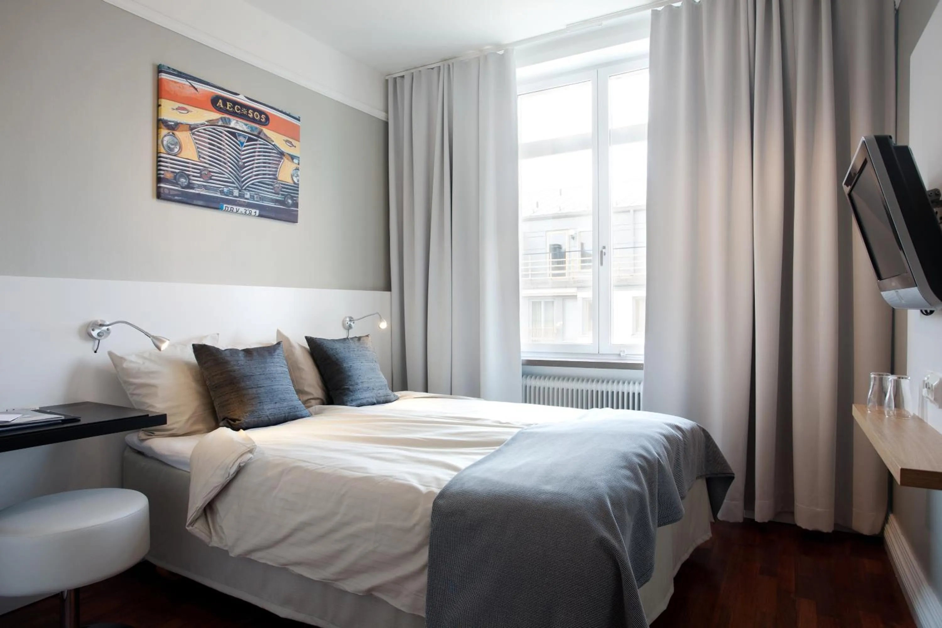 Photo of the whole room, Bed in Hotel Örebro