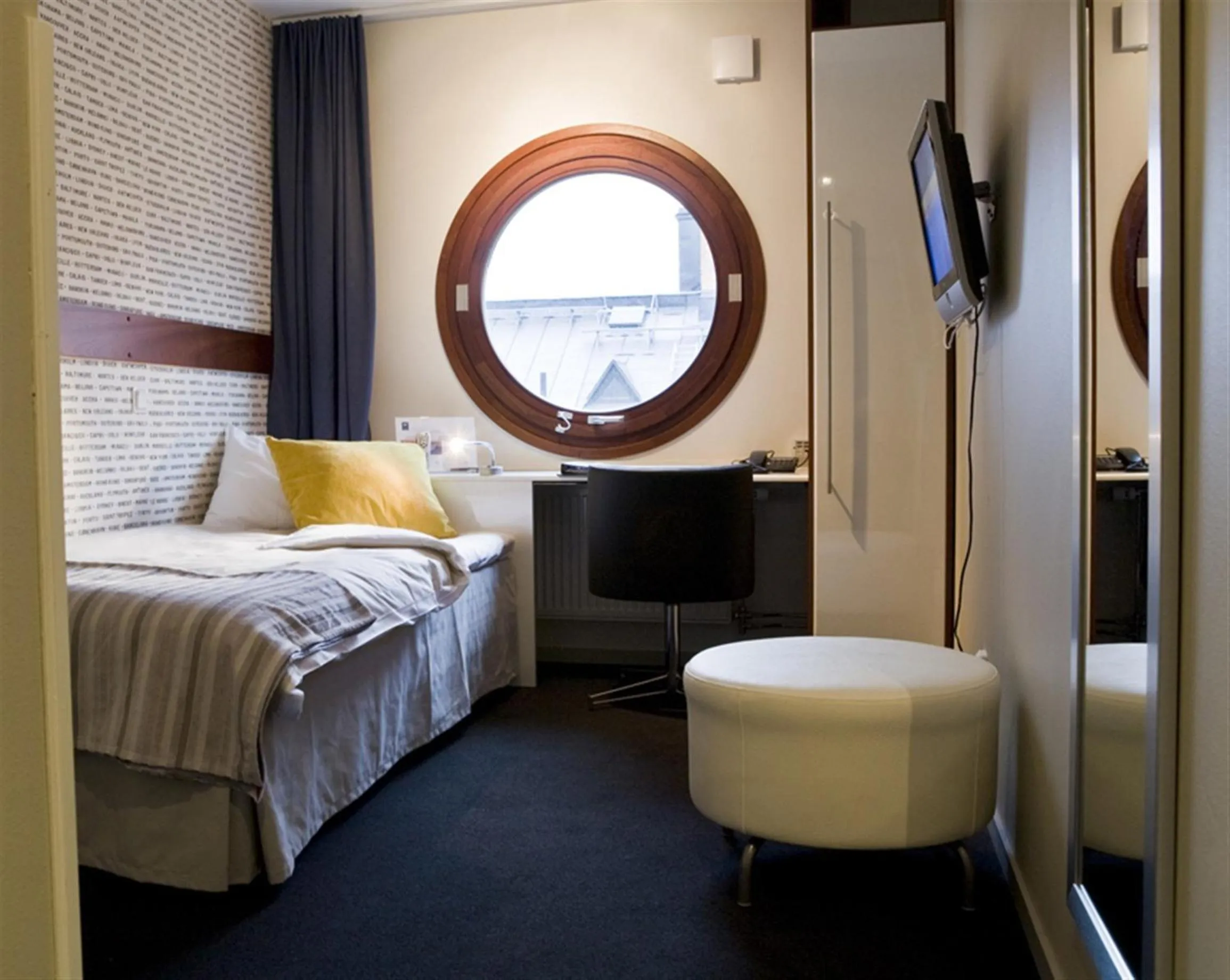 Photo of the whole room, Bed in Hotel Örebro