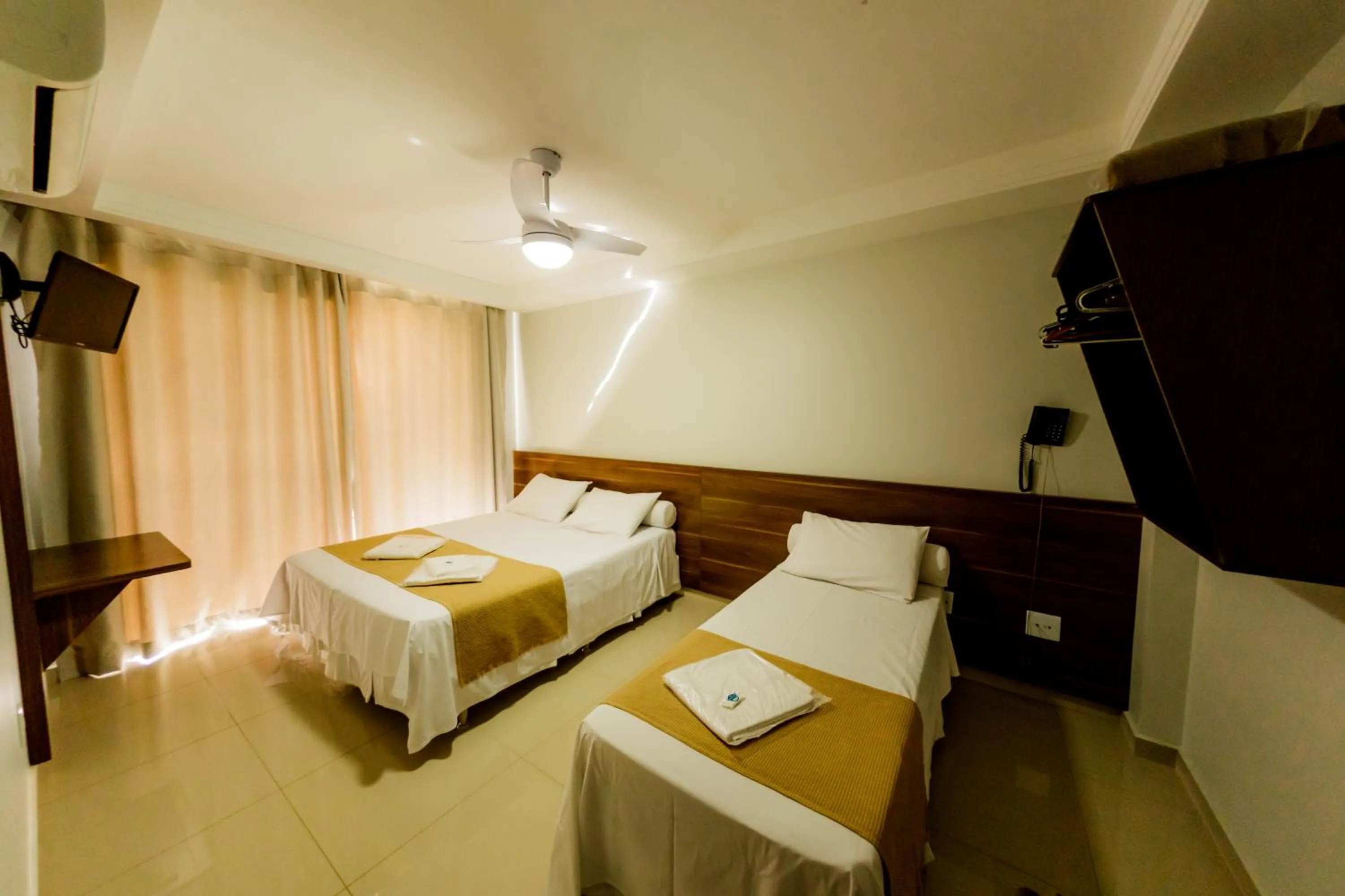 Bedroom, Bed in Sollar hotel