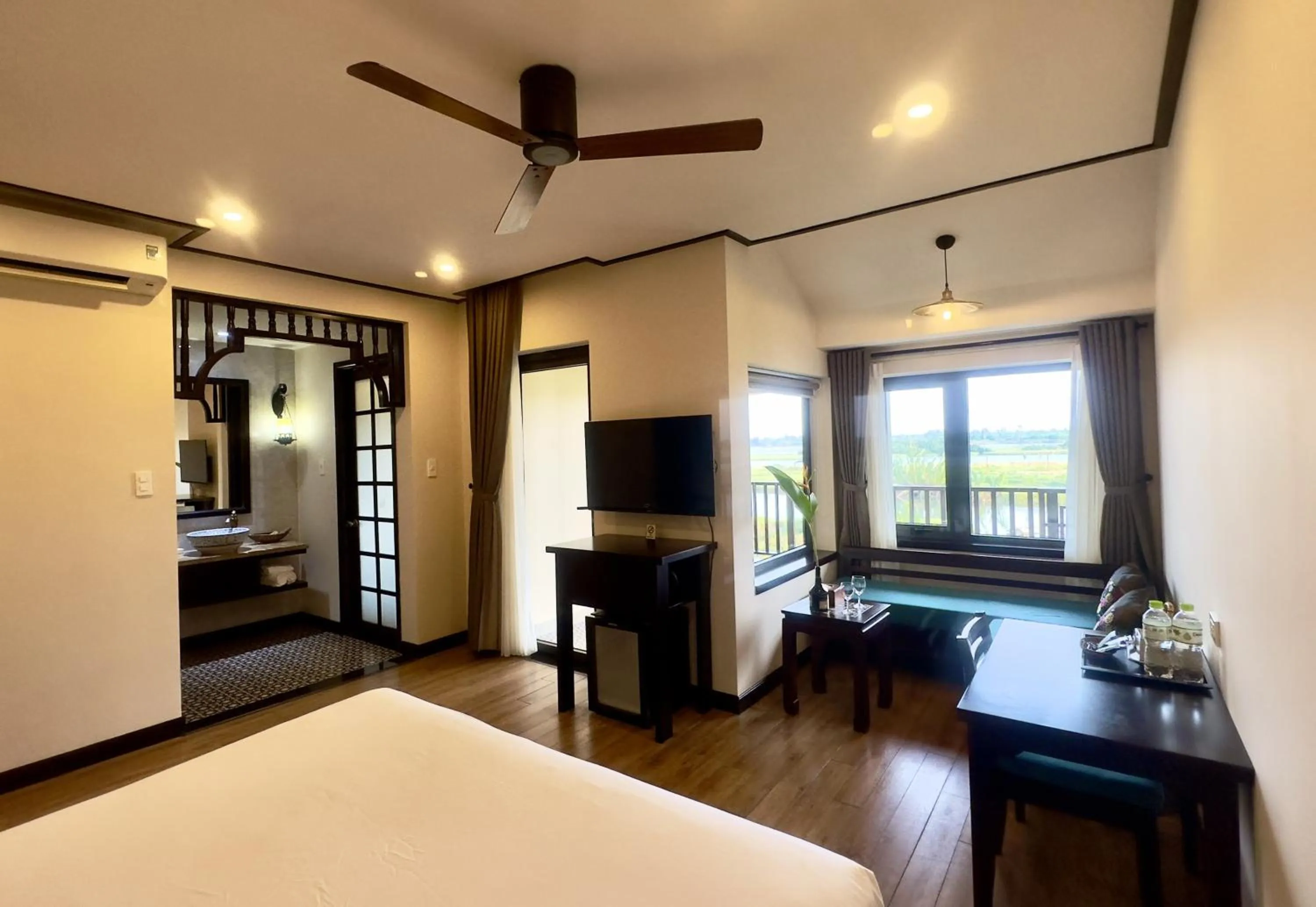 Bedroom, Bed in The Quin Riverside Villa