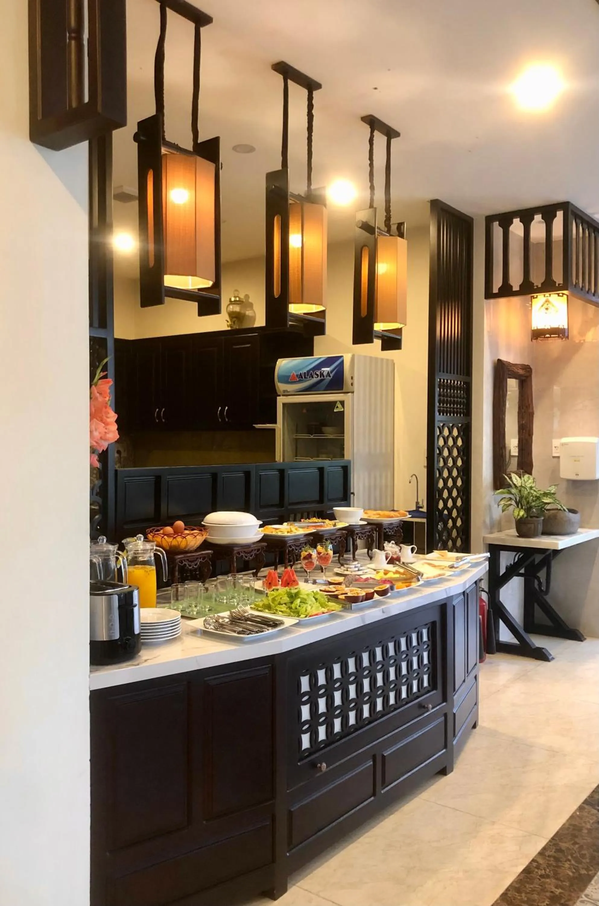 Breakfast in The Quin Riverside Villa