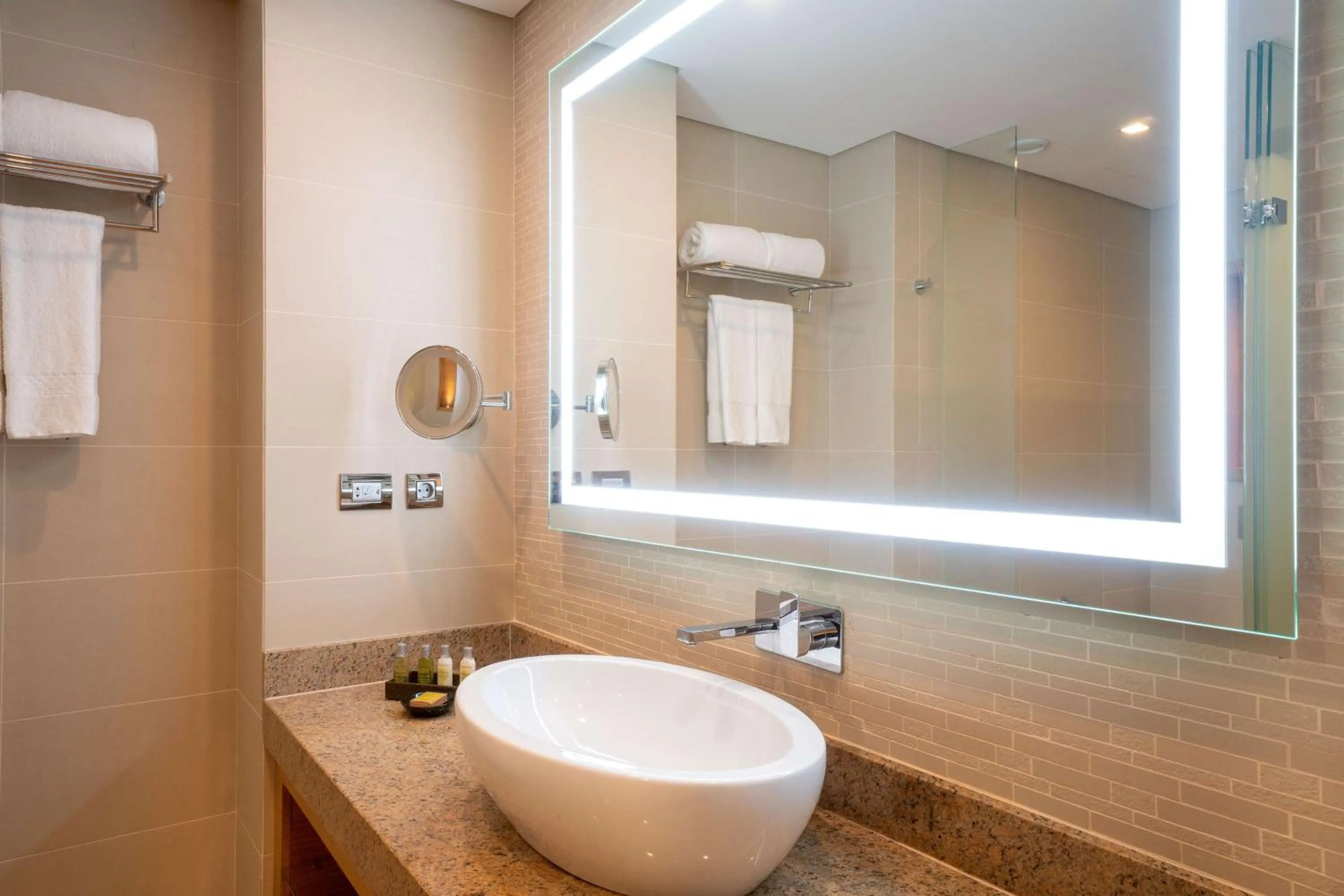 Bathroom in Hilton Cabo Verde Sal Resort