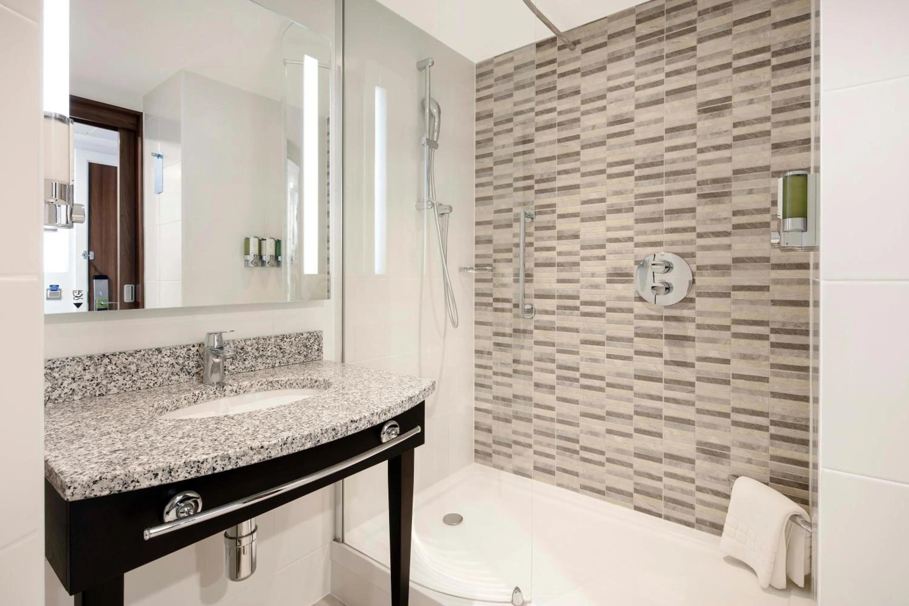 Shower in Hampton By Hilton London Stansted Airport