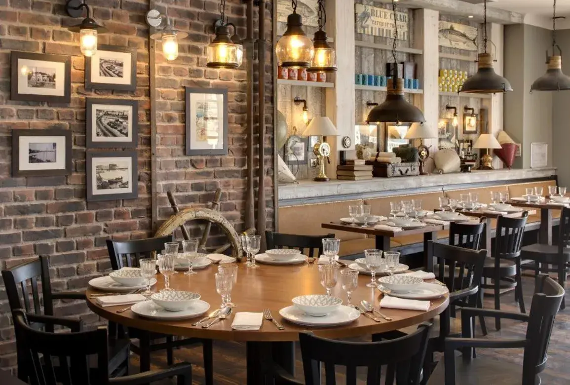 Grand Hotel Des Sablettes Plage, Curio Collection By Hilton Grand Hotel Des Sablettes Plage, Curio Collection By Hilton