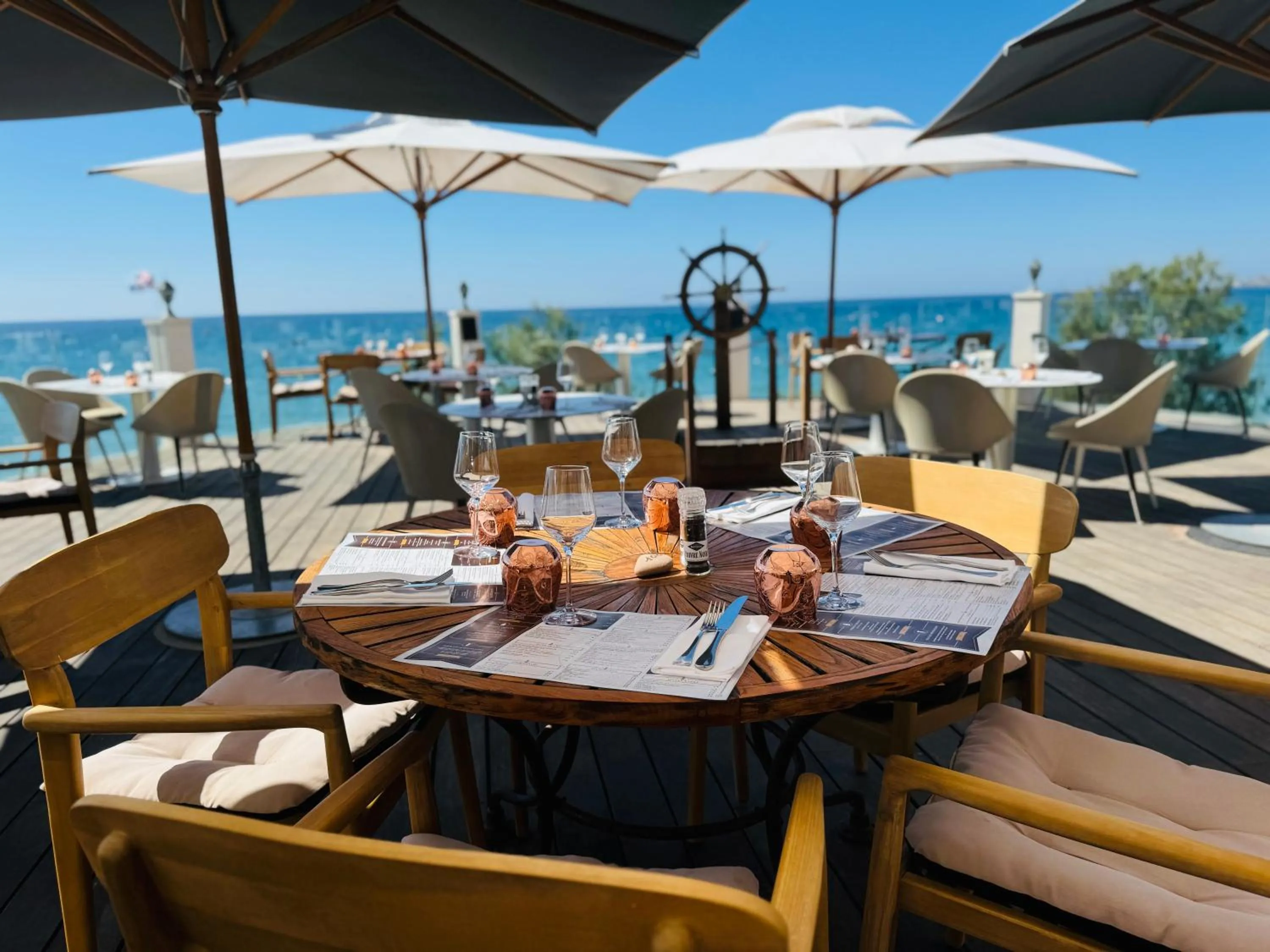 Grand Hotel Des Sablettes Plage, Curio Collection By Hilton