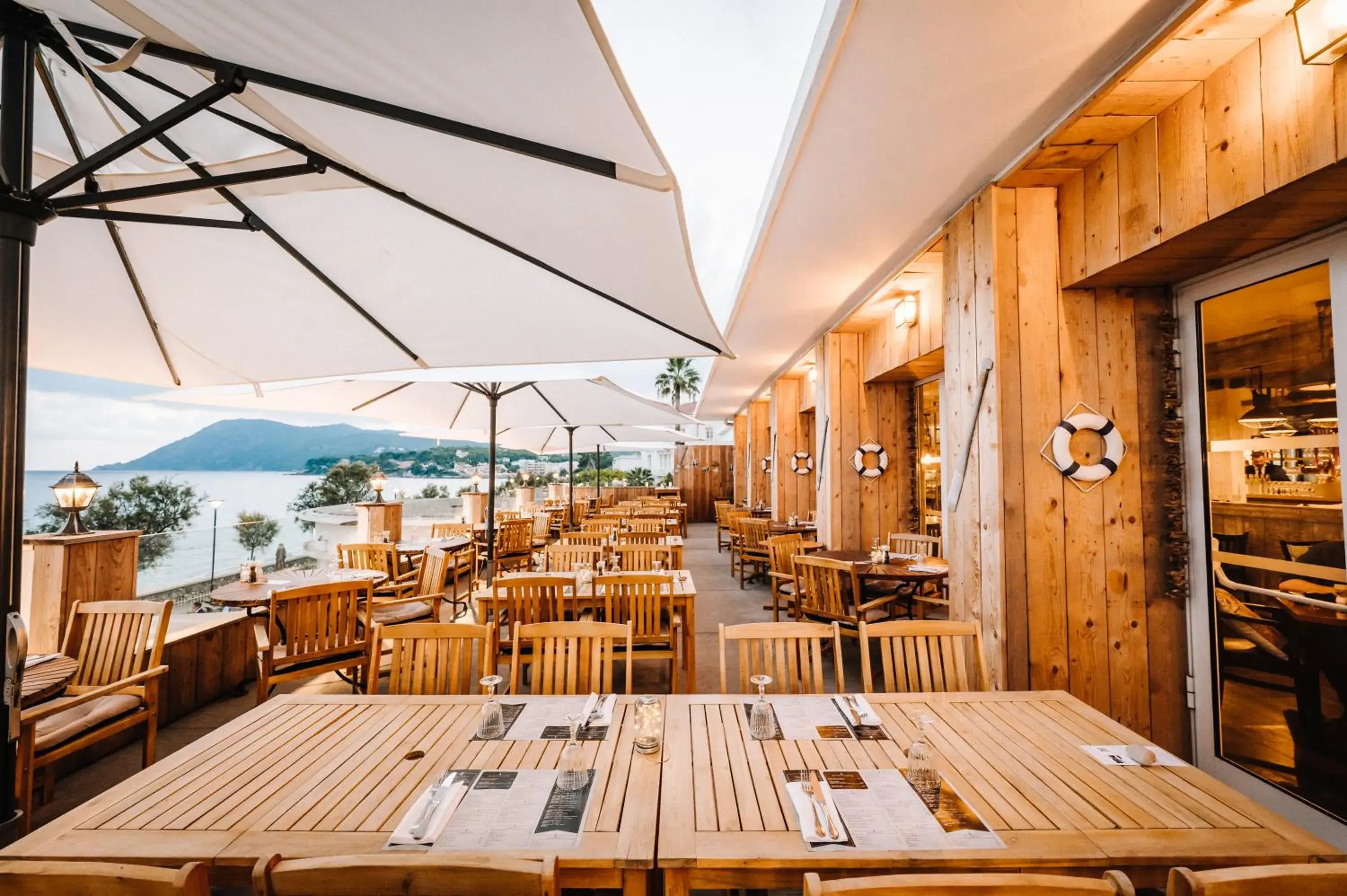 Grand Hotel Des Sablettes Plage, Curio Collection By Hilton Grand Hotel Des Sablettes Plage, Curio Collection By Hilton