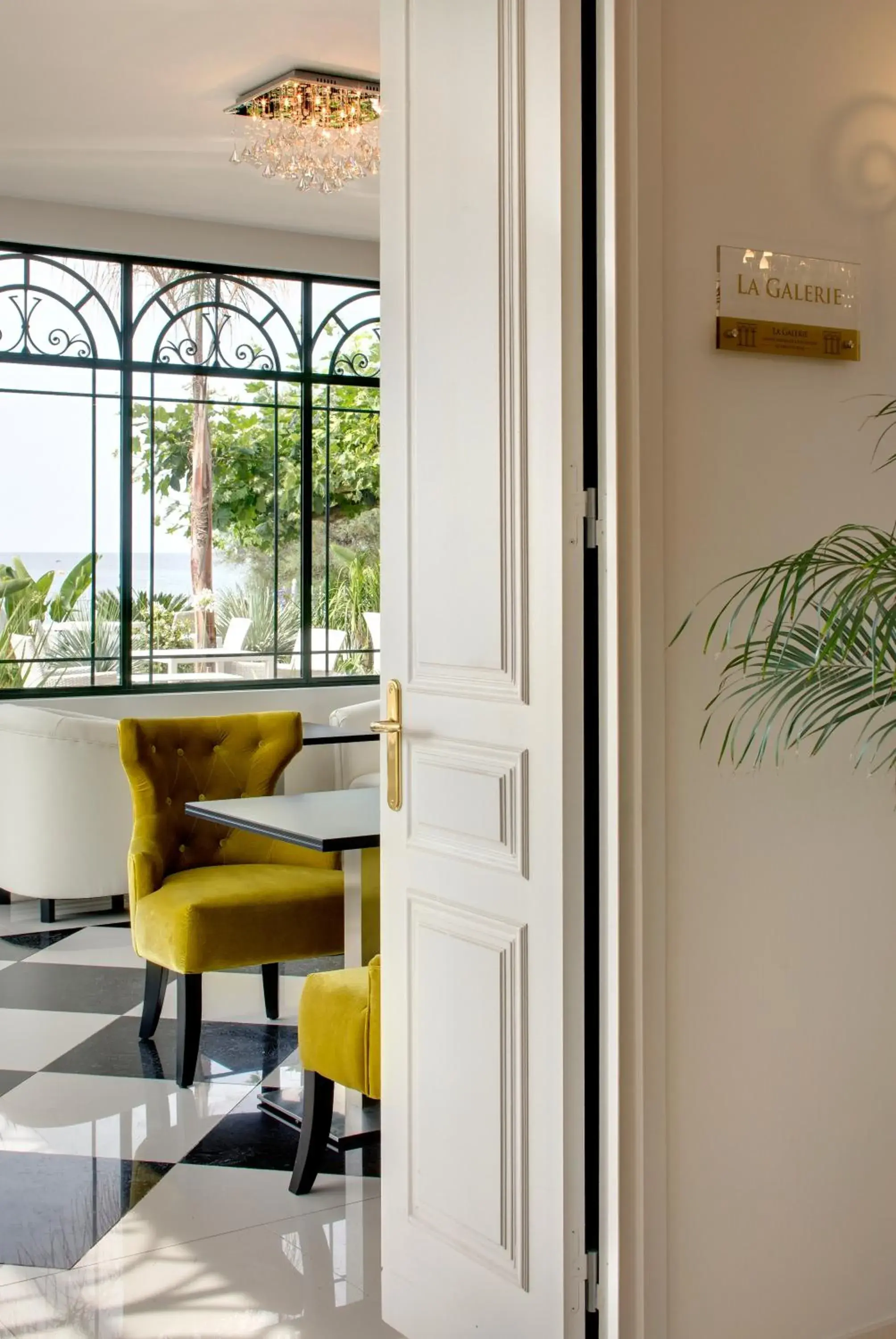 Grand Hotel Des Sablettes Plage, Curio Collection By Hilton Grand Hotel Des Sablettes Plage, Curio Collection By Hilton