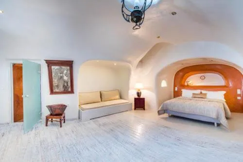 Bedroom, Bed in Heliophos Boutique Caves