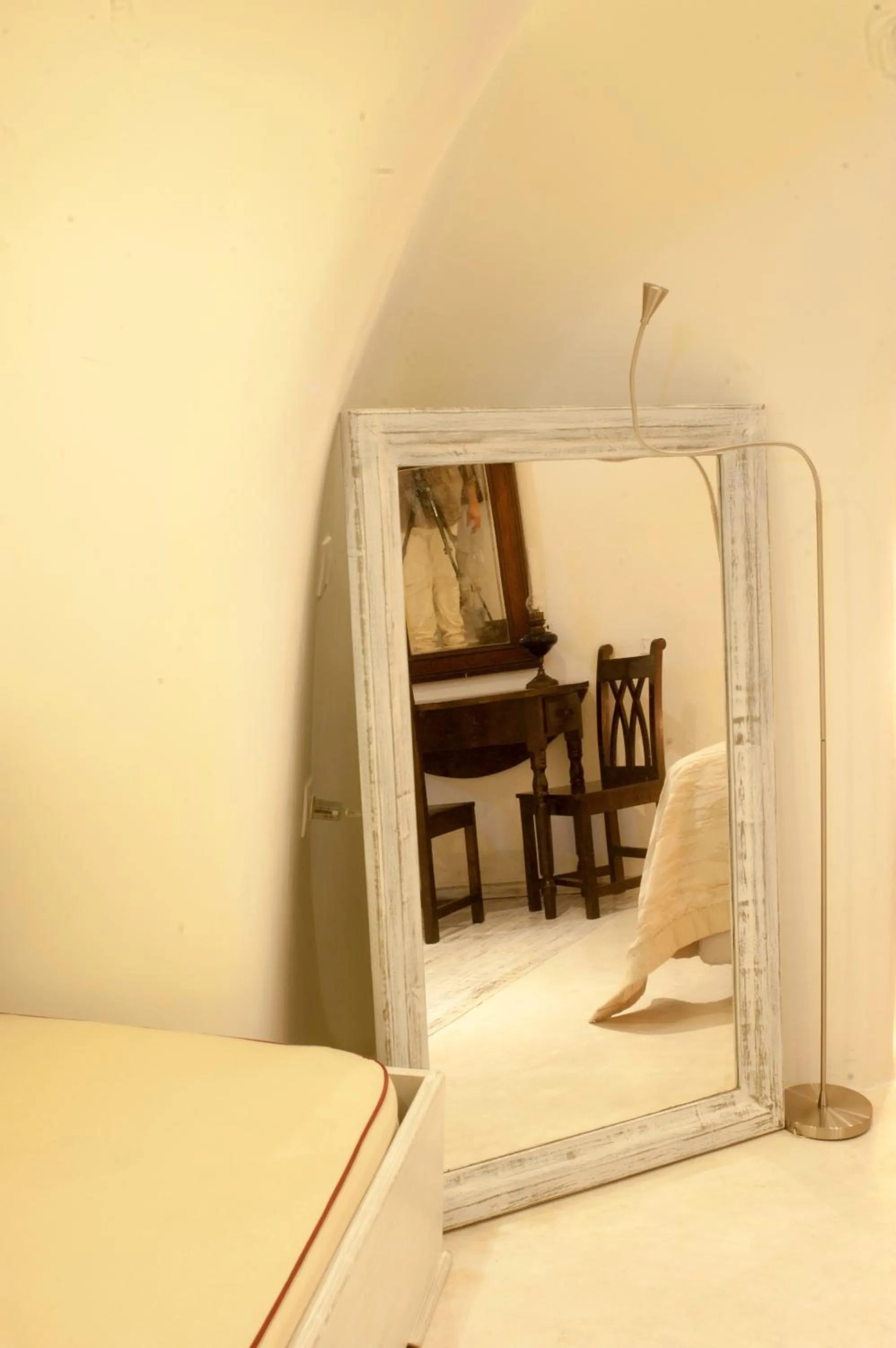 Decorative detail, Bed in Heliophos Boutique Caves