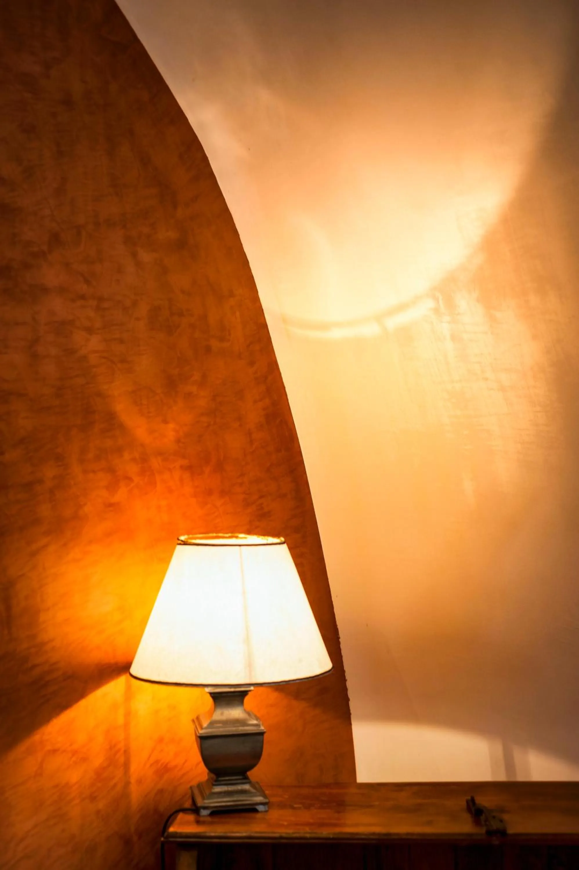 Decorative detail in Heliophos Boutique Caves