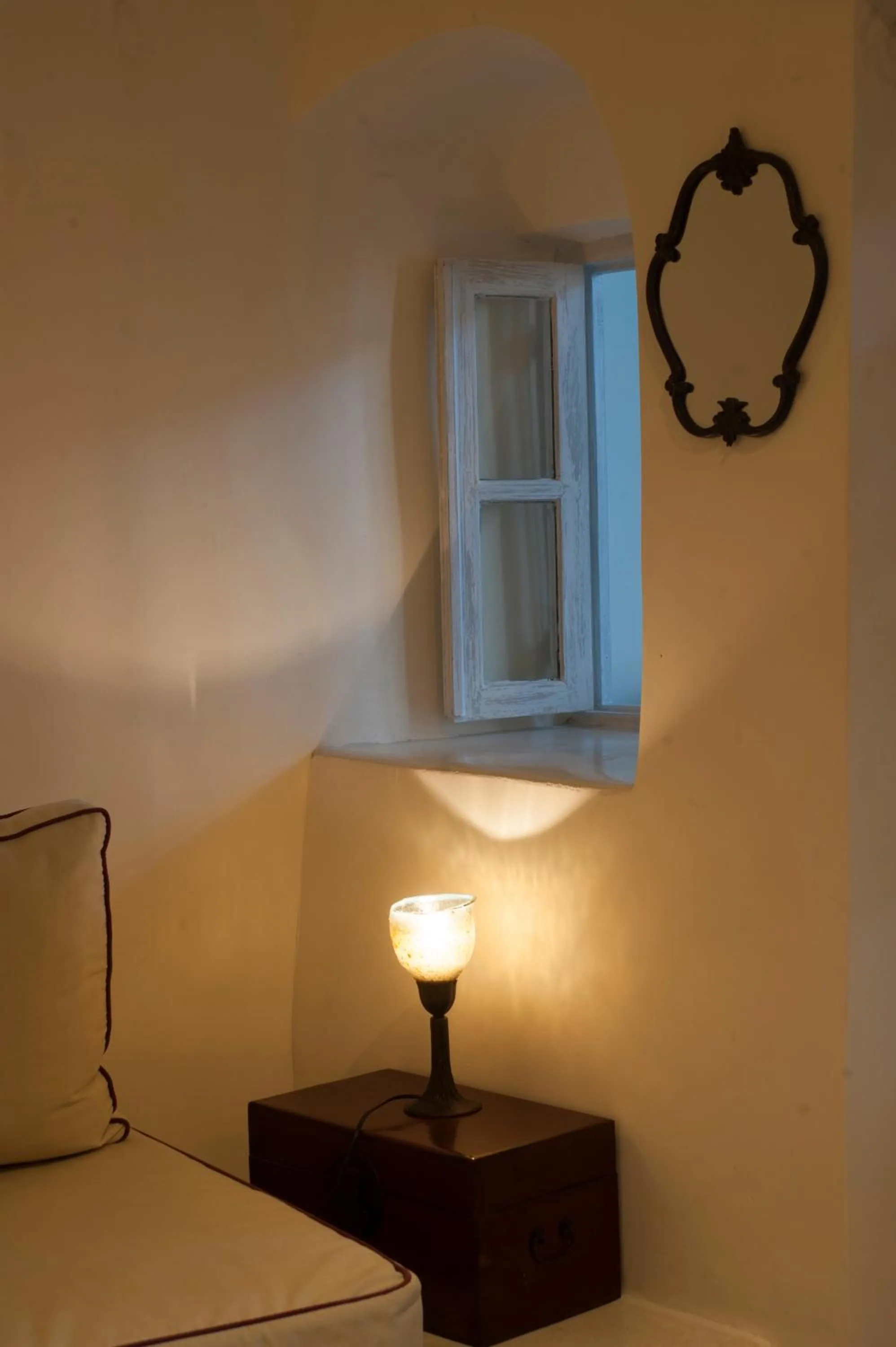 Decorative detail, Bed in Heliophos Boutique Caves