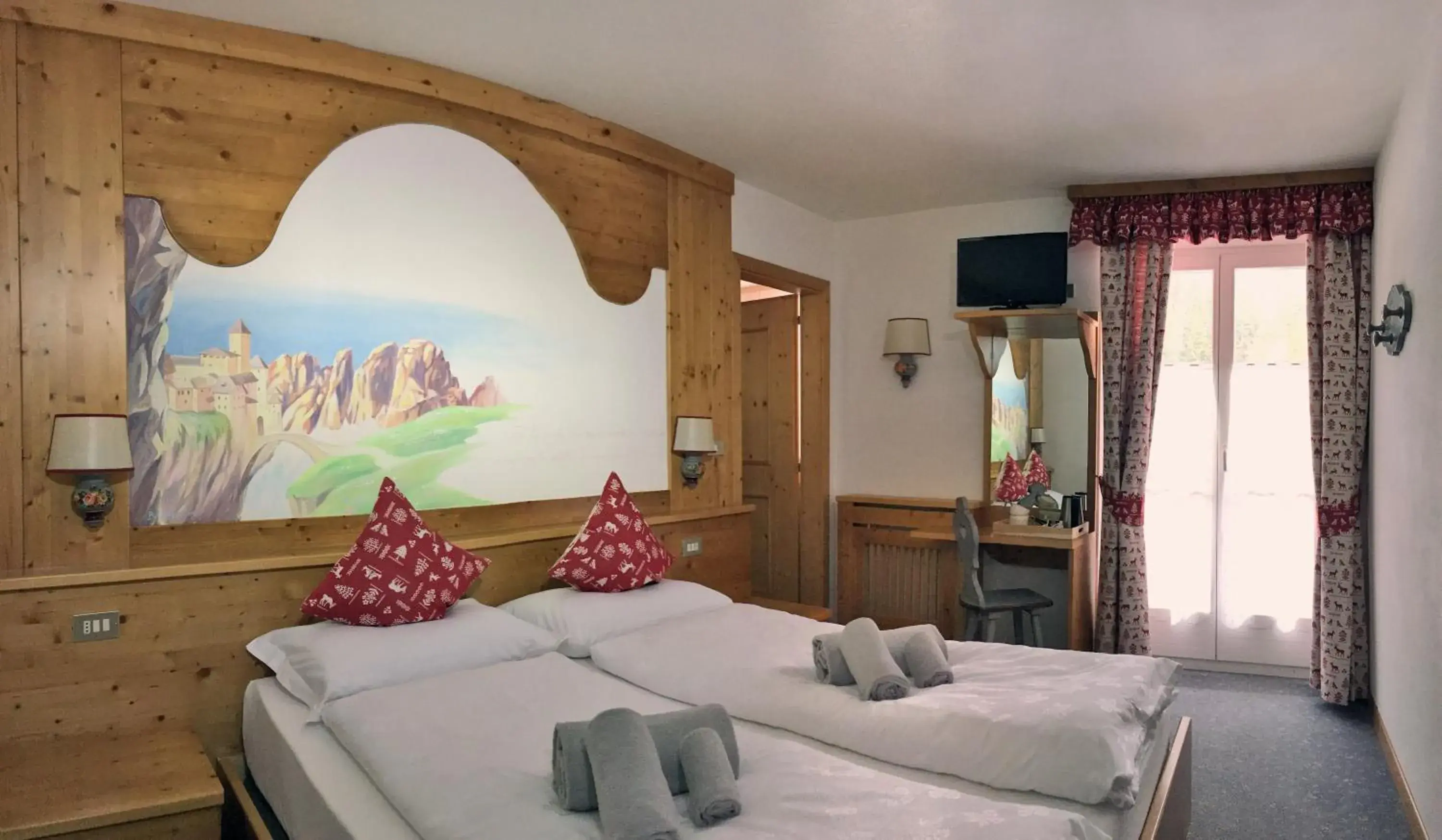 Double or Twin Room in Rifugio Monti Pallidi Double or Twin Room in Rifugio Monti Pallidi