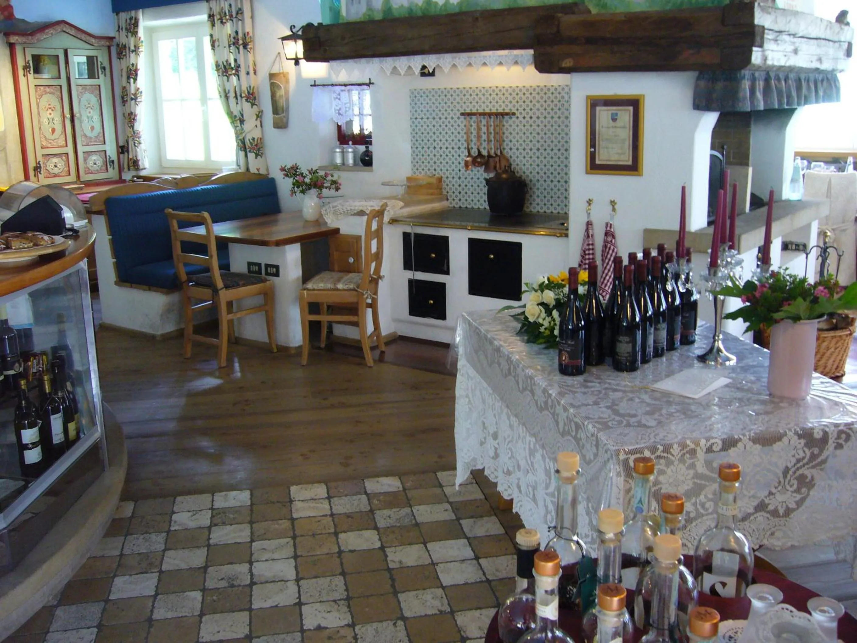 Restaurant/places to eat in Rifugio Monti Pallidi