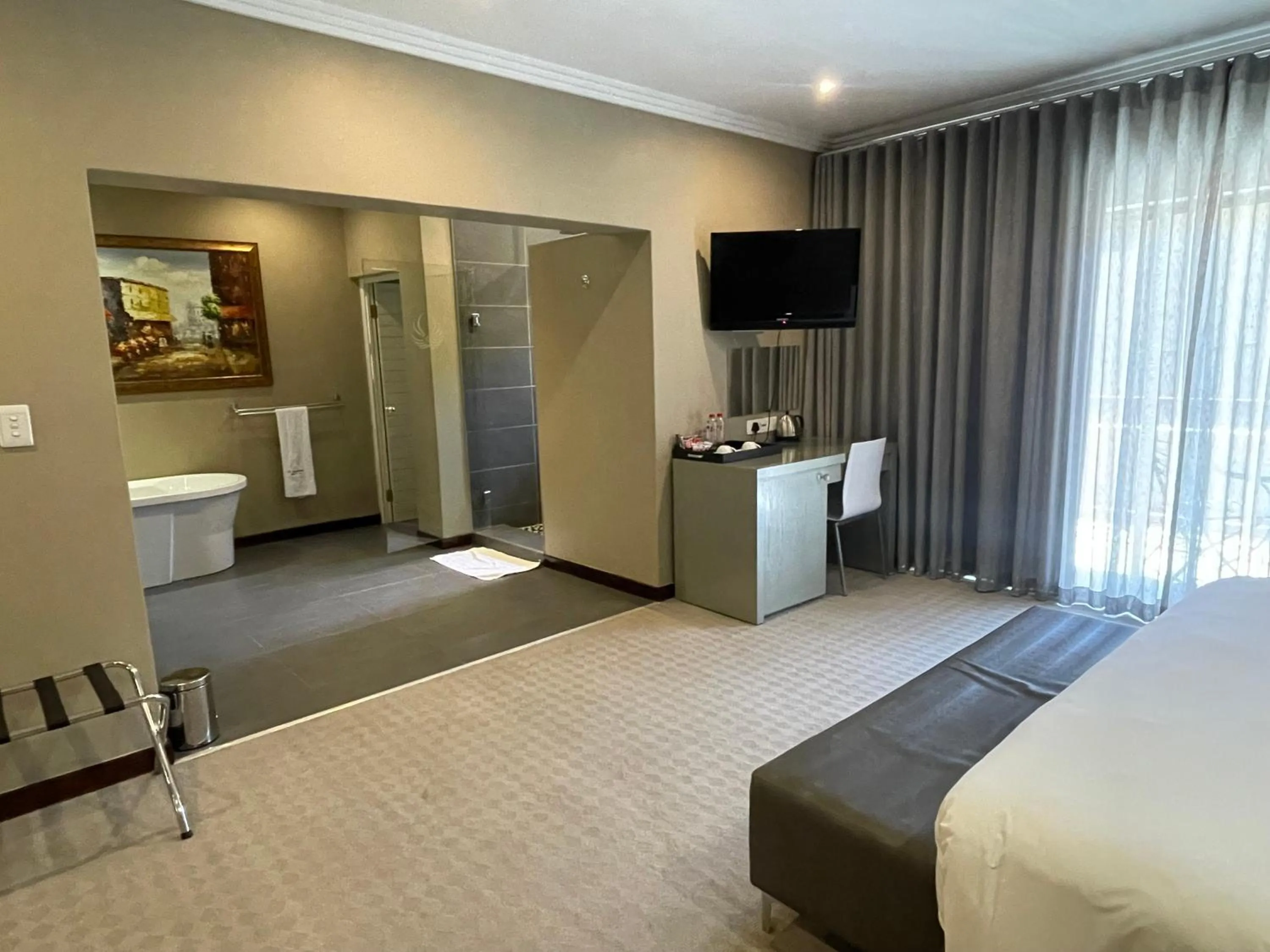 Bed in St Andrews Hotel and Spa