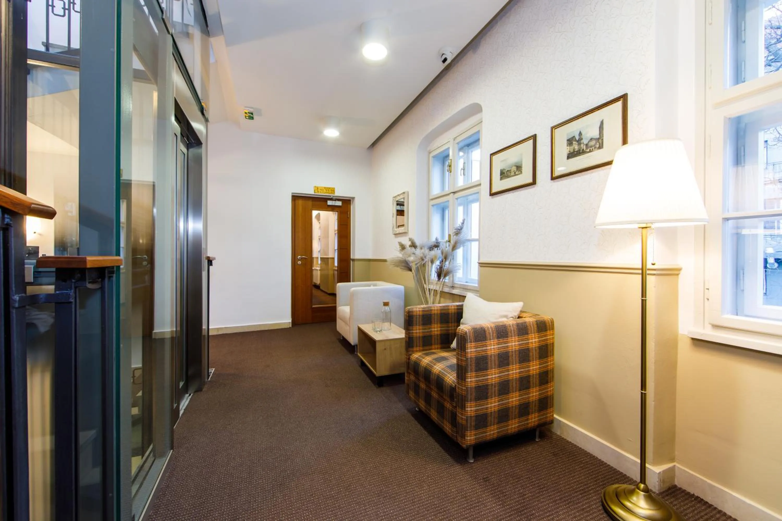 Property building, Bed in BEIGLI Hotel & Garden