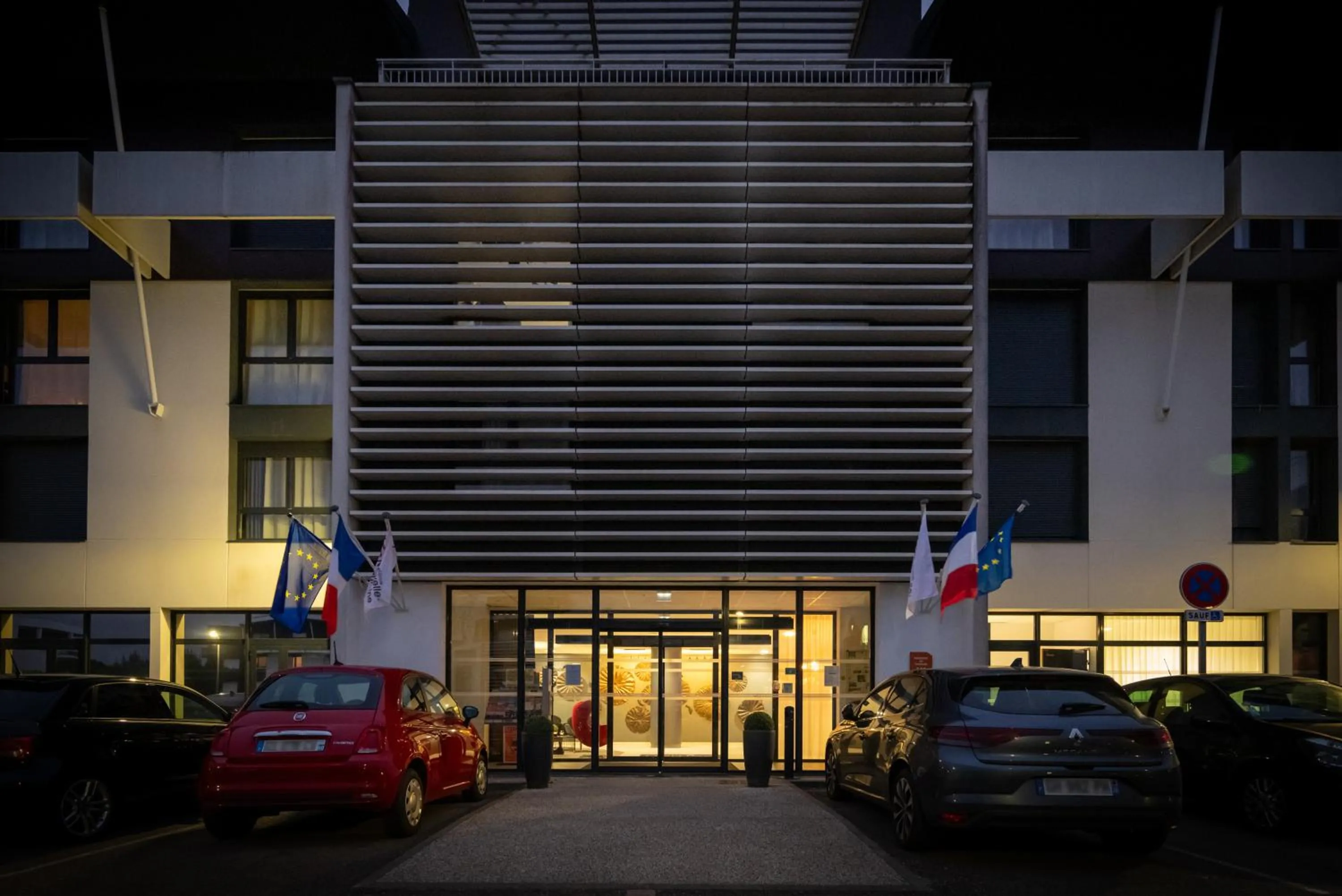 Property building in Nemea Appart Hotel Stadium Bordeaux aéroport