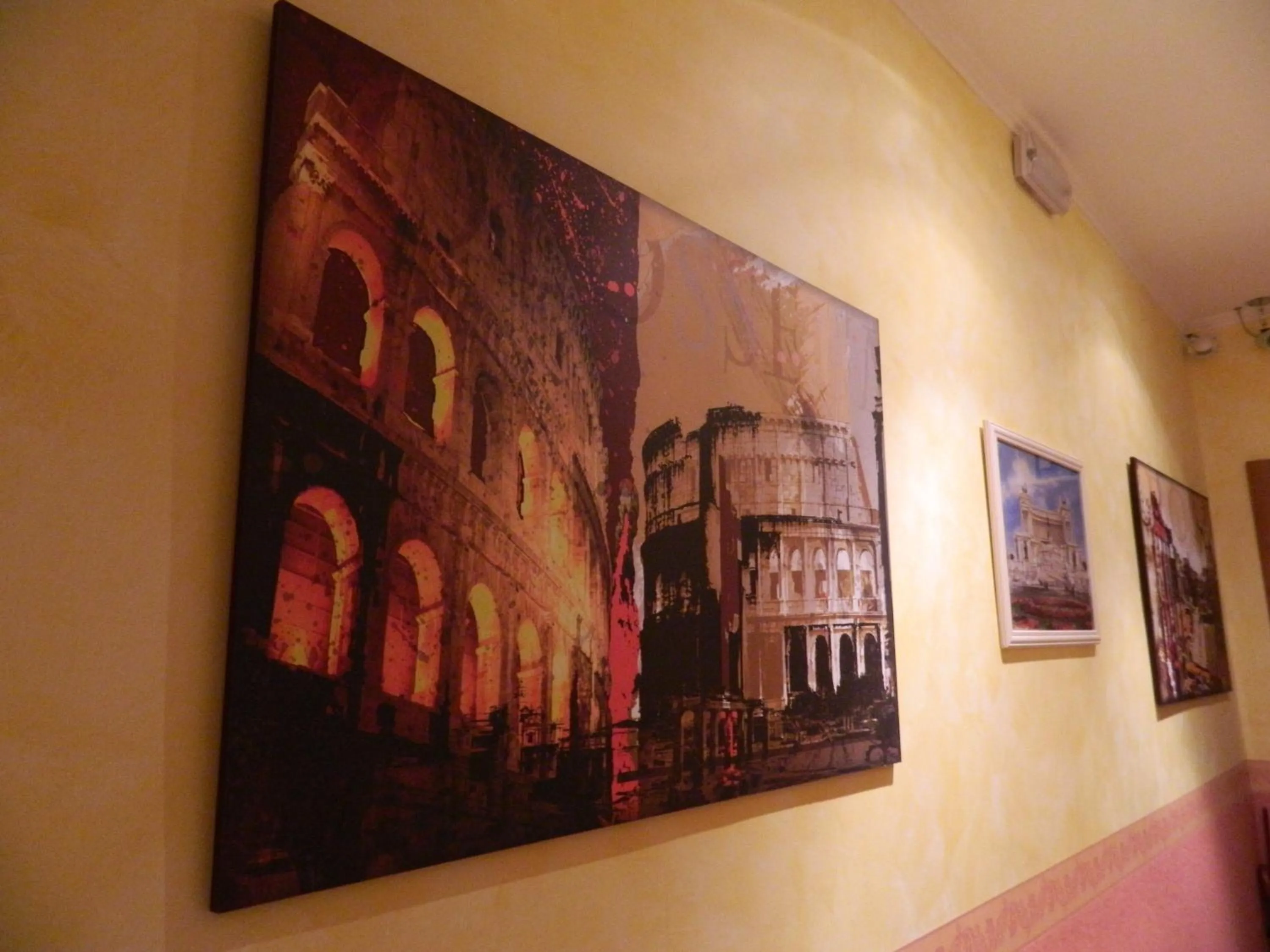 Lobby or reception in Legends