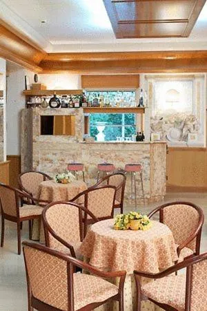 Restaurant/places to eat in Hotel Argentina & SPA